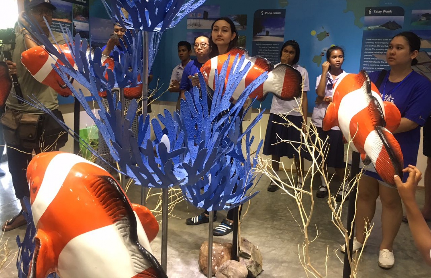 މެރިން ޑިސްކަވަރީ ސެންޓަރަށް އިއްޔެ ބަޔަކު ކުރި ޒިޔާރަތުގެ ތެރެއިން. - ފޮޓޯ: މިހާރު