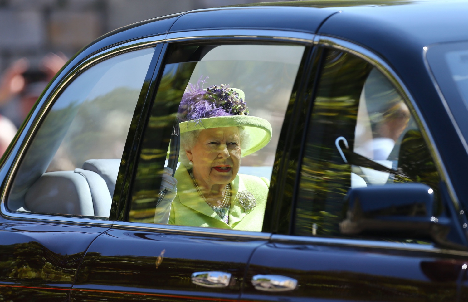 ކައިވެނީގެ ހަފުލާ އަށް އިނގިރޭސި ރާނީ ވަޑައިގަންނަވަނީ. --ފޮޓޯ:އޭއެފްޕީ