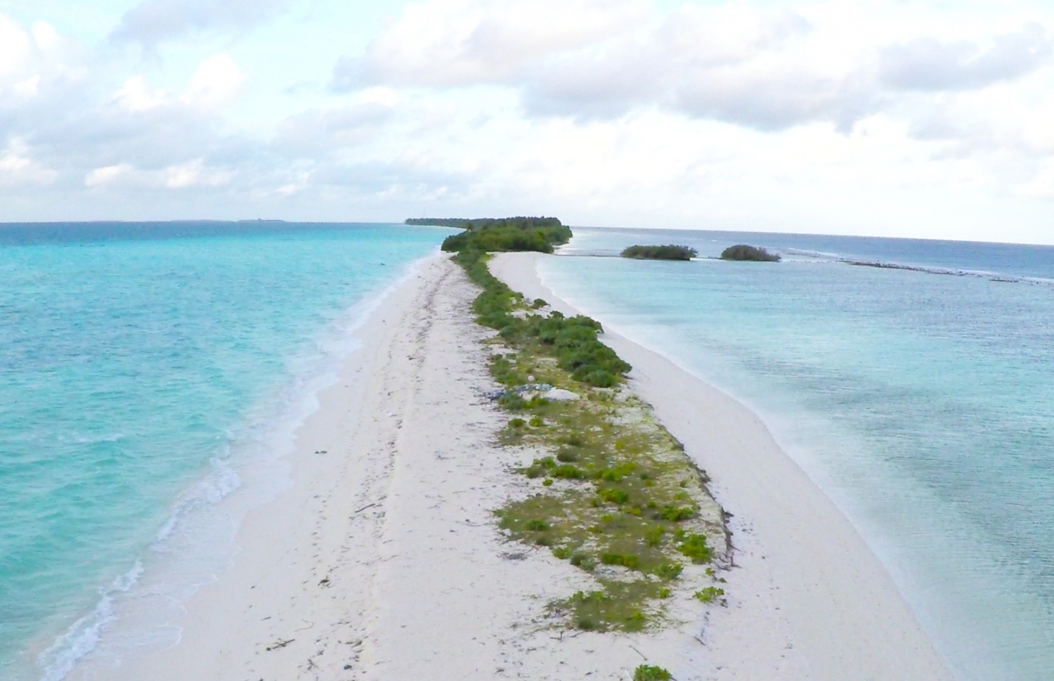 ދިގު ރަށް ތުނޑި: ދުނިޔޭގެ ސަމާލުކަން ލިބިފައިވާ މި ތުނޑިއަކީ ލޯކަލް ޓޫރިޒަމްގައި މި ރަށަށް އޮތް ނަސީބު.