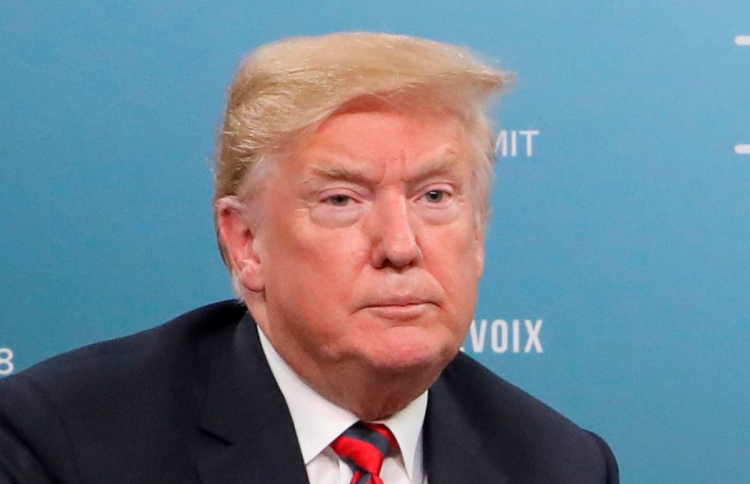 ސަލާމަށް ފަހު ޓްރަންޕް ގެ މޫނުފުޅަށް އެރި ކުލަވަރު - ފޮޓޯ: އޭއެފްޕީ