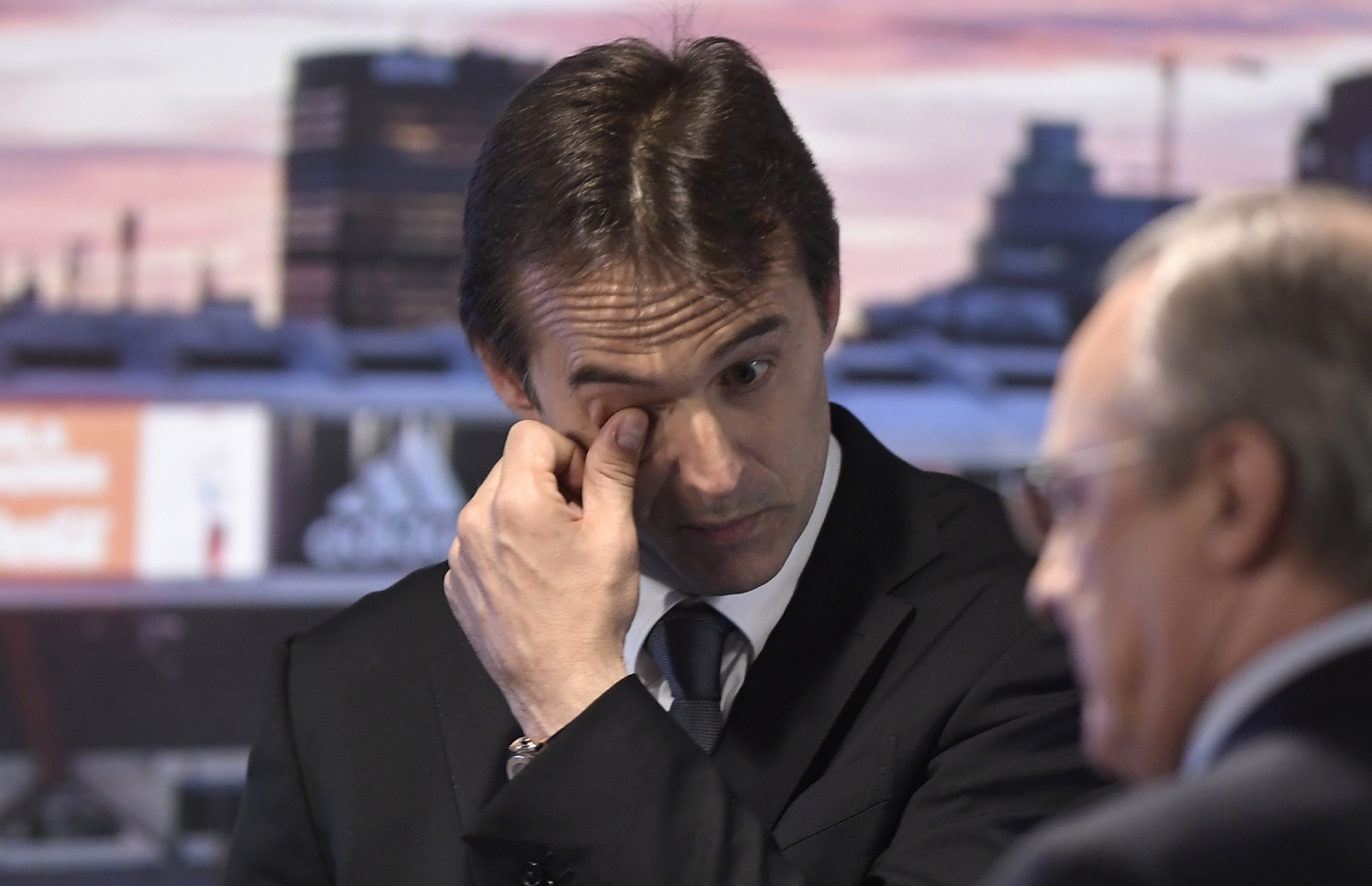 ރެއާލުގެ ކޯޗެއްގެ ގޮތުގައި ލޮޕެޓީގު މީޑިއާ އަށް ތައާރަފް ކުރުމުގެ ތެރެއިން.-- ފޮޓޯ: އޭއެފްޕީ