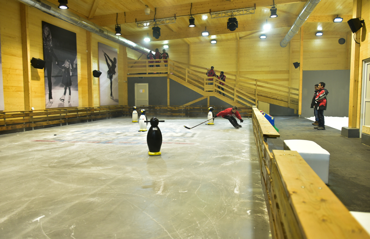 ސަލްޓަން ޕާކުގައި ހުޅުވި ވިންޓަ ތީމް ޕާކު.-- މިހާރު ފައިލް ފޮޓޯ