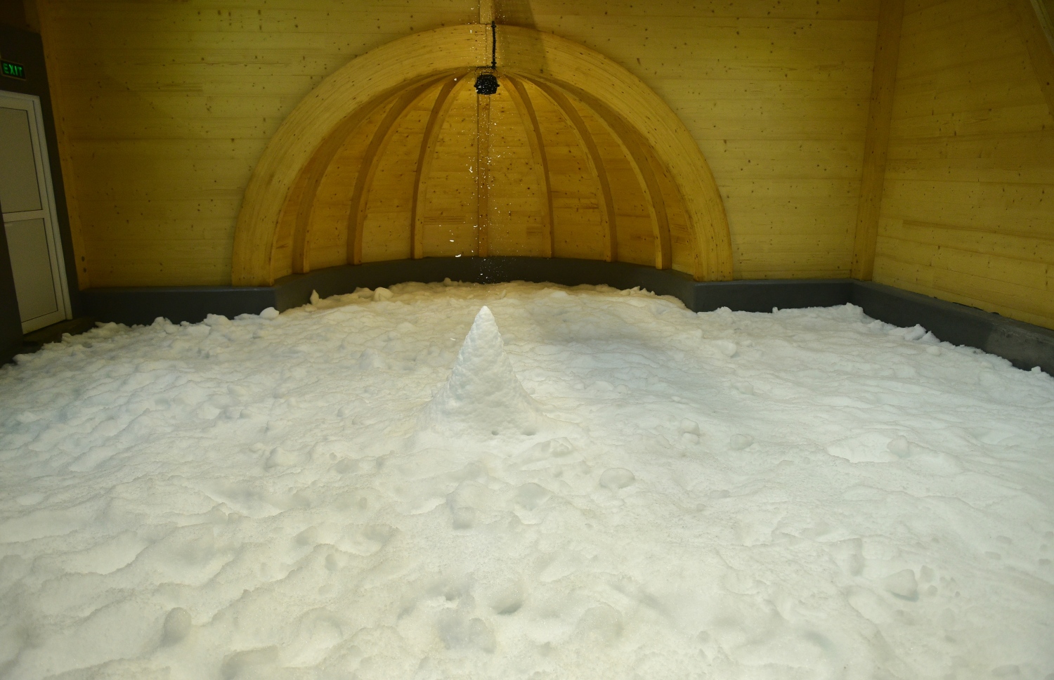 ވިންޓާ ތީމް ޕާކްގެ ސްނޯ ހައުސް-- ފޮޓޯ: އަހުމަދު ނިޝާތު/މިހާރު