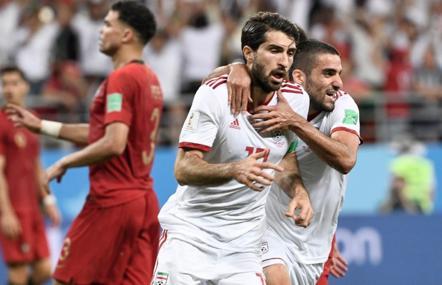 ސަރާންސް، ރަޝިއާ: ޖޫން 25، 2018: ވޯލްޑް ކަޕް ފުޓްބޯޅަ މުބާރާތުގައި ޕޯޗުގަލް އާ އީރާން ކުޅުނު މެޗުގެ ތެރެއިން: މި މެޗުން 1-1 އިން ވަނީ ދެ ޓީމު އެއްވަރުވެފައި. --ފޮޓޯ: އޭއެފްޕީ