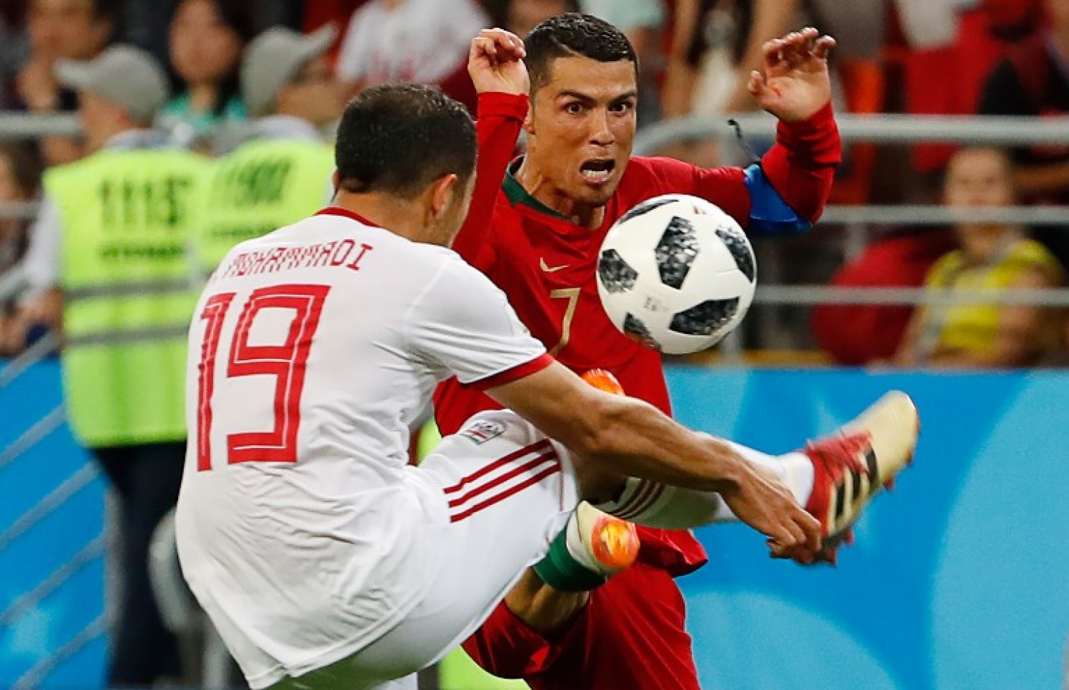 ސަރާންސް، ރަޝިއާ: ޖޫން 25، 2018: ވޯލްޑް ކަޕް ފުޓްބޯޅަ މުބާރާތުގައި ޕޯޗުގަލް އާ އީރާން ކުޅުނު މެޗުގެ ތެރެއިން: މި މެޗުން 1-1 އިން ވަނީ ދެ ޓީމު އެއްވަރުވެފައި. --ފޮޓޯ: އޭއެފްޕީ