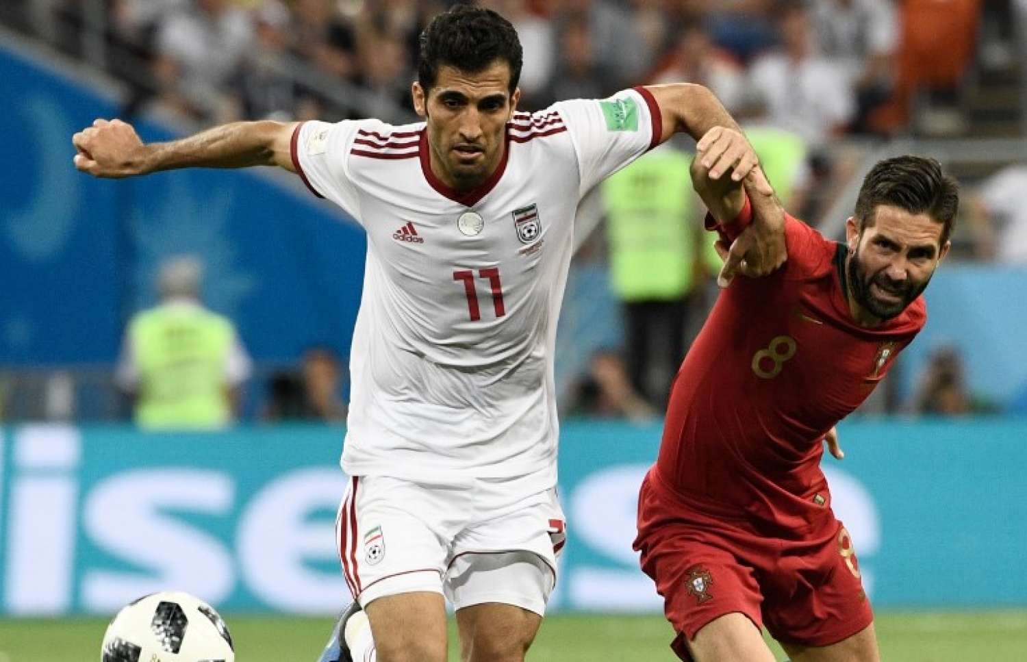 ސަރާންސް، ރަޝިއާ: ޖޫން 25، 2018: ވޯލްޑް ކަޕް ފުޓްބޯޅަ މުބާރާތުގައި ޕޯޗުގަލް އާ އީރާން ކުޅުނު މެޗުގެ ތެރެއިން: މި މެޗުން 1-1 އިން ވަނީ ދެ ޓީމު އެއްވަރުވެފައި. --ފޮޓޯ: އޭއެފްޕީ