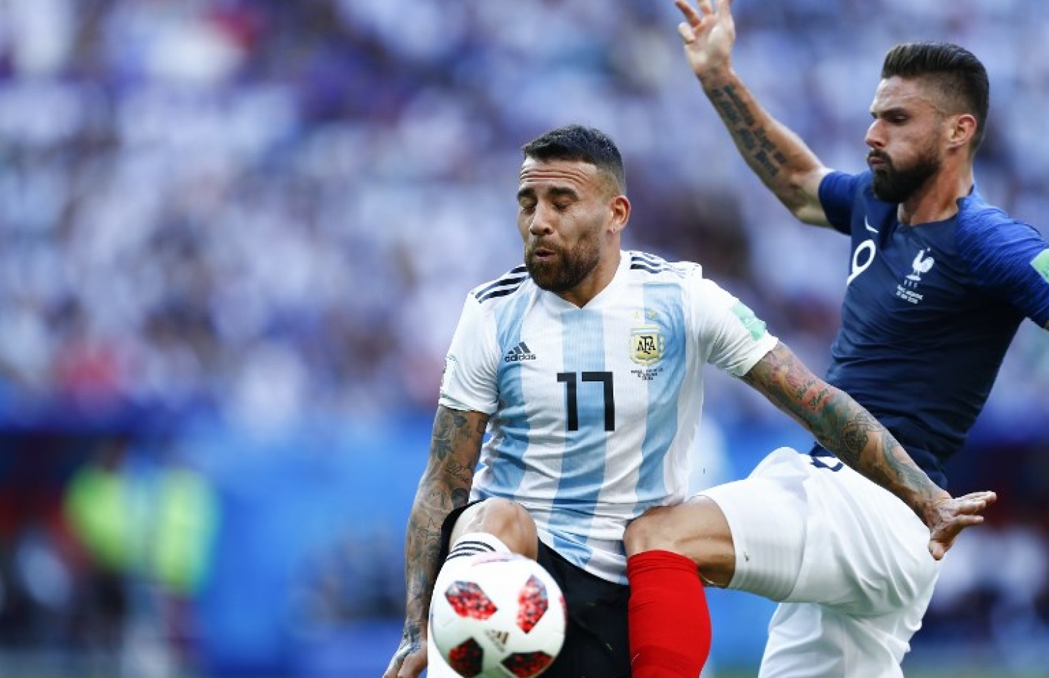 ކަޒާން: ޖޫން 30، 2018: ވޯލްޑް ކަޕް ފުޓްބޯޅަ މުބާރާތުގައި އާޖެންޓީނާ އާ ފްރާންސް ކުޅުނު މެޗުގެ ތެރެއިން: ކިލިއަން އެމްބާޕޭގެ ދެ ގޯލާ އެކު 4-3 އިން އާޖެންޓީނާ ބަލިކޮށް ވޯލްޑް ކަޕްގެ ކުއާޓާ ފައިނަލުގެ ފުރަތަމަ ޖާގަ ފްރާންސް ވަނީ ހޯދައިފައި.-- ފޮޓޯ: އޭއެފްޕީ