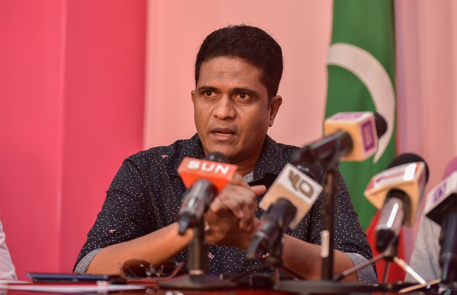 ނިހާން ނޫސްވެރިންނަށް މައުލޫމާތު ދެއްވަނީ-- ފޮޓޯ: މިހާރު