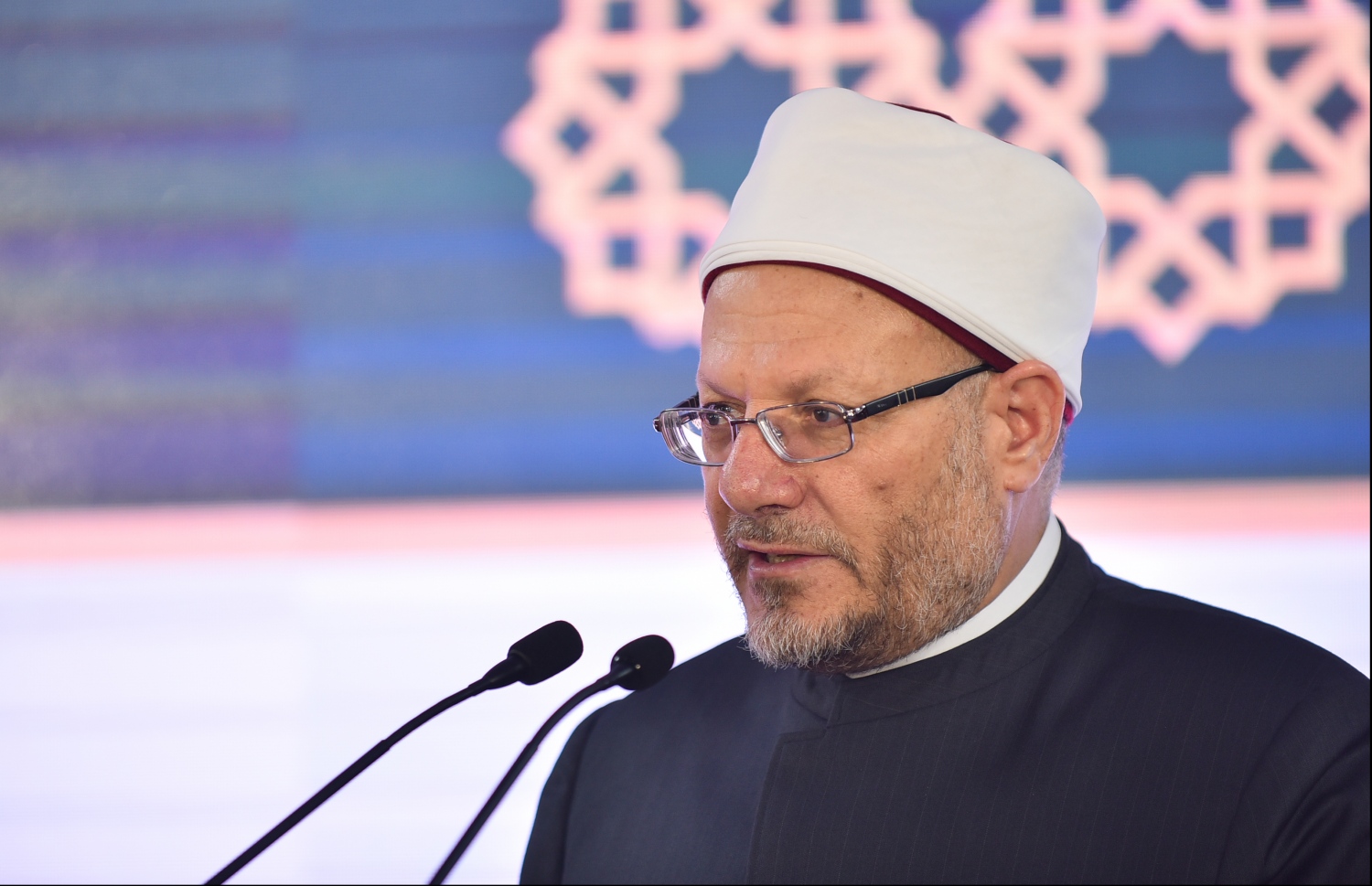 މާލެ: ޖުލައި 8، 2018- ރާއްޖޭގެ ފަތުވާ މަޖިލީހުގެ ފަރާތުން ބާއްވާ ފަތުވާ ފޯރަމް ފެށުމުގެ ރަސްމިއްޔާތުގައި، މިސްރުގެ ގްރޭންޑް މުފްތީ ޕްރޮފެސާ ޑރ. ޝައުގީ އިބްރާހީމް އައްލާމް ތަގުރީރު ކުރައްވަނީ.--- ފޮޓޯ: ހުސައިން ވަހީދު/މިހާރު