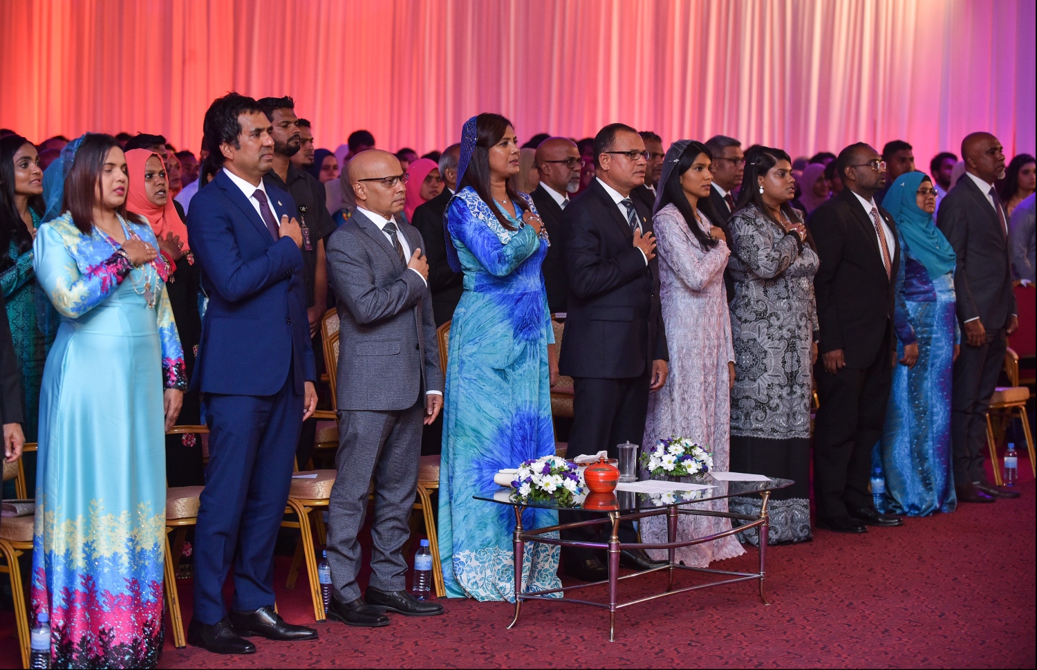 މާލެ: ޖުލައި 9، 2018- މިދިޔަ އަހަރުގެ އޮކްޓޯބަރު/ނޮވެމްބަރުގައި ބޭއްވި އޭ ލެވެލް އިމްތިހާނުގެ ރަންވަނަތައް ހޯދި ދަރިވަރުންނަށް އިނާމު ދިނުމަށް ދަރުބާރުގޭގައި ބޭއްވި ރަސްމިއްޔާތުގައި ގައުމީ ސަލާން ވިދާޅުވަނީ.---ފޮޓޯ: ހުސެއިން ވަހީދު/މިހާރު