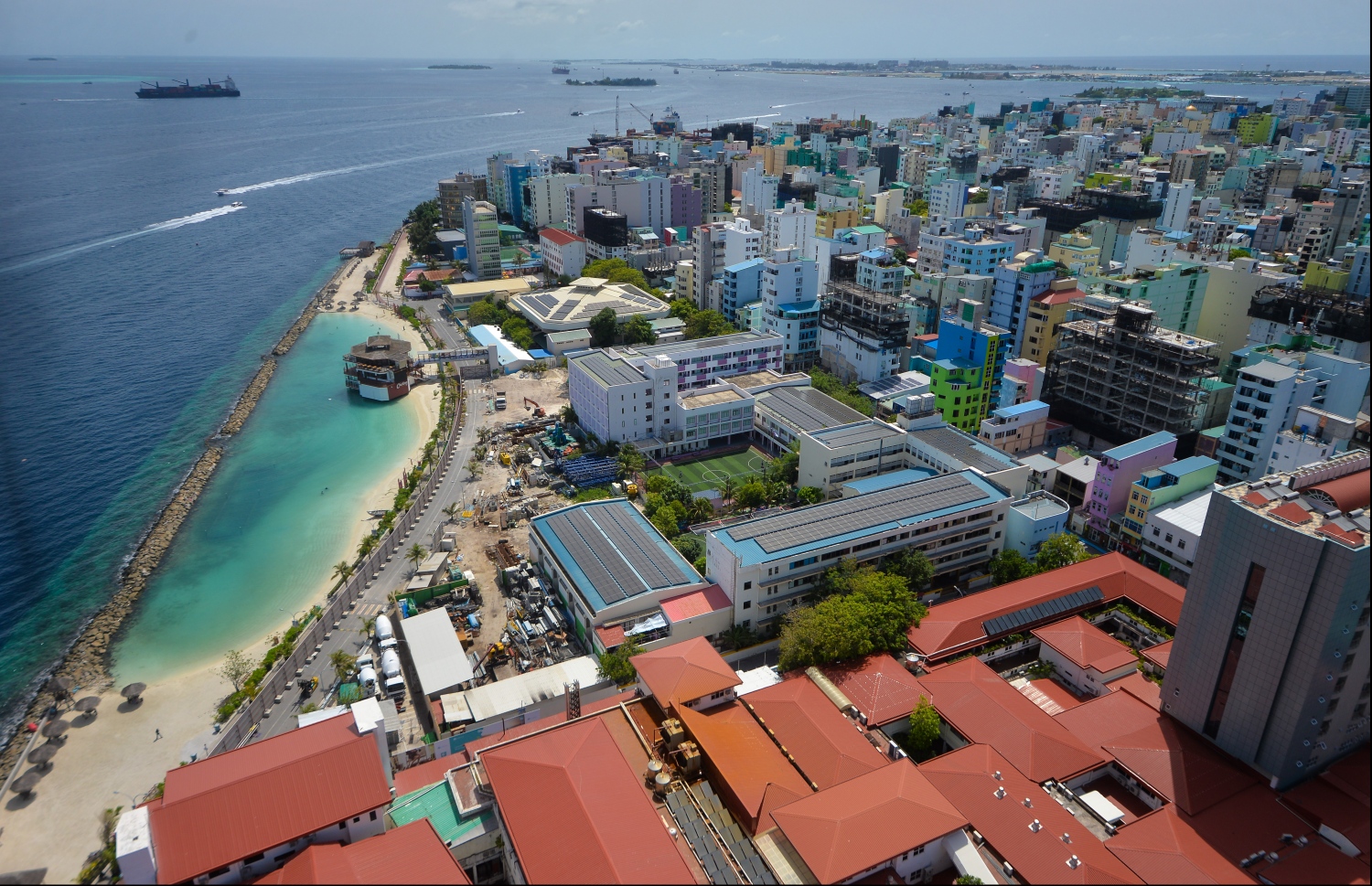 މާލެ: ހުރިހާ ތަރައްގީއެއް މާލެ އަށް ޖަމާކުރުމަކީ ސަރުކާރުތަކުގެ ސިޔާސަތު -- ފައިލް ފޮޓޯ: މިހާރު