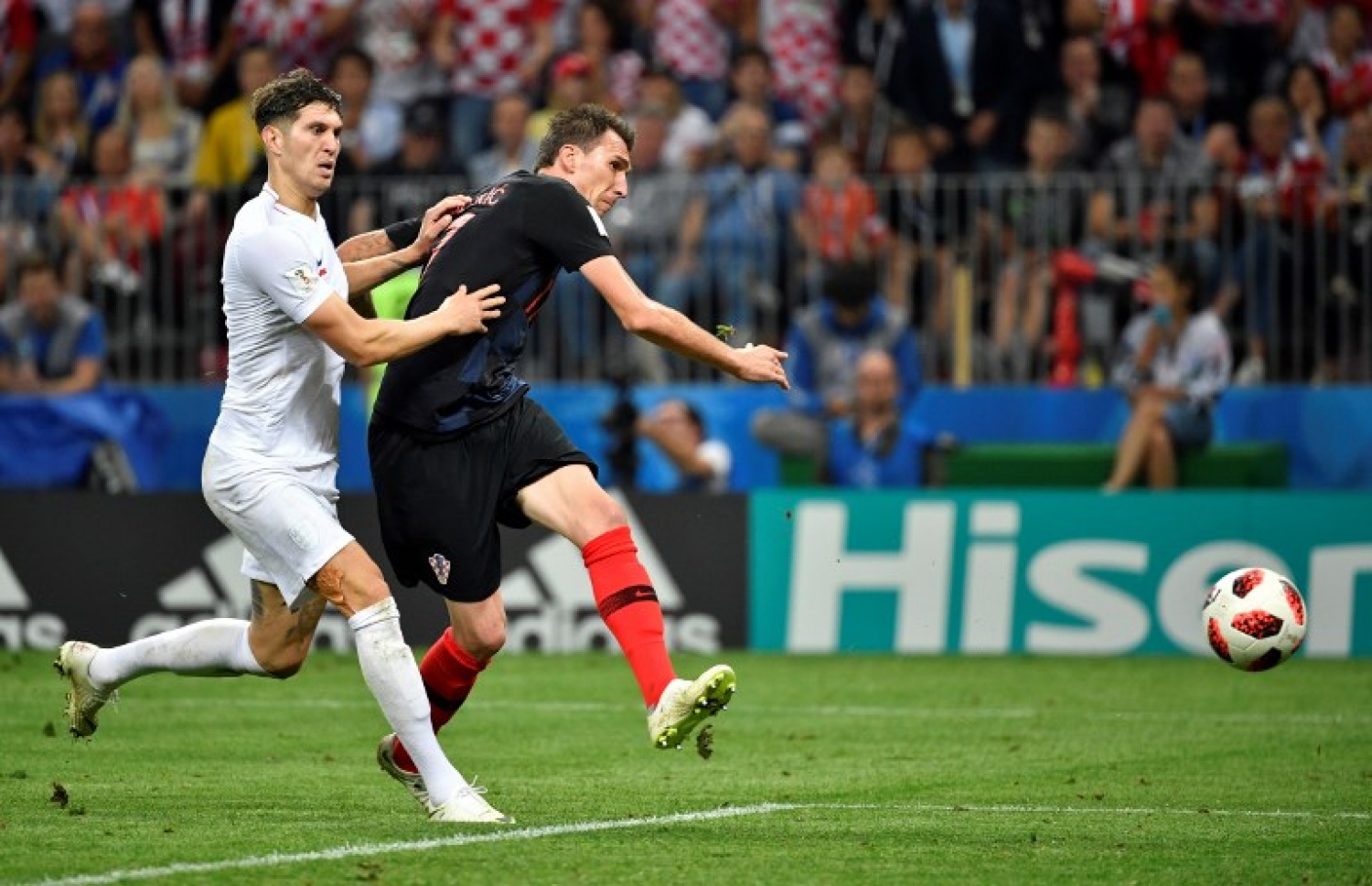 މޮސްކޯ: ޖުލައި 11، 2018: ވޯލްޑް ކަޕް ފުޓްބޯޅަ މުބާރާތުގައި އިންގްލެންޑް އާ ކްރޮއޭޝިއާ ކުޅުނު މެޗުގެ ތެރެއިން: އިންގްލެންޑް އަތުން 2-1 އިން މޮޅުވެ ކްރޮއޭޝިއާ ވޯލްޑް ކަޕު ފައިނަލުން ފުރަތަމަ ފަހަރަށް ވަނީ ޖާގަ ހޯދާފައި.-- ފޮޓޯ: އޭއެފްޕީ