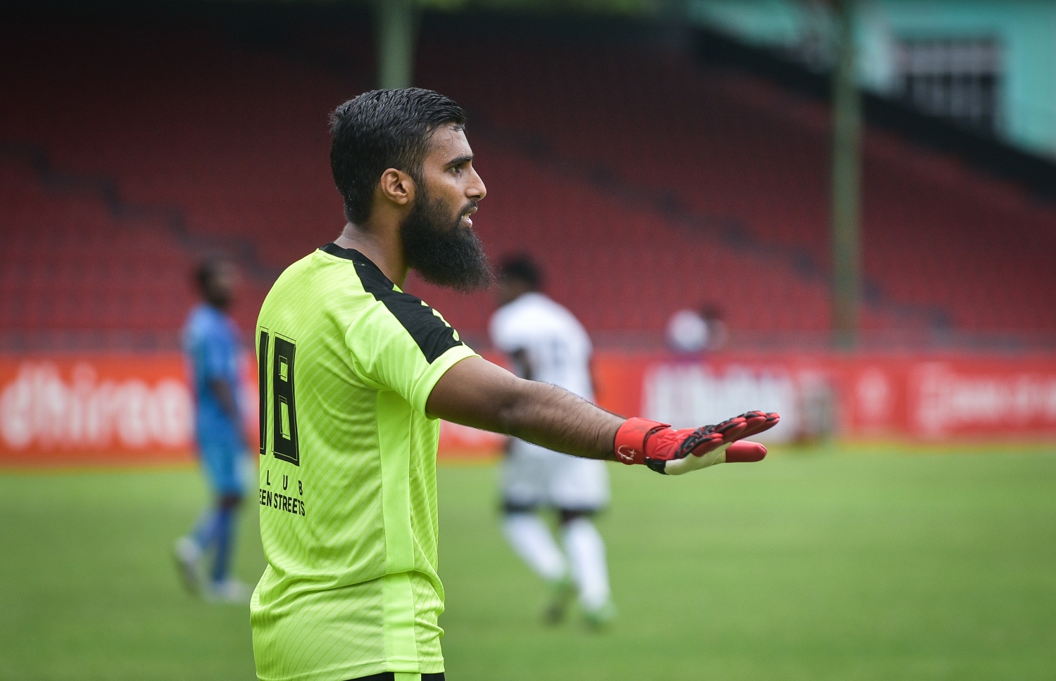 މިއަދުގެ މެޗުގެ ތެރެއިން ލަބާން.-- ފޮޓޯ: ނިޝާން އަލީ/ މިހާރު