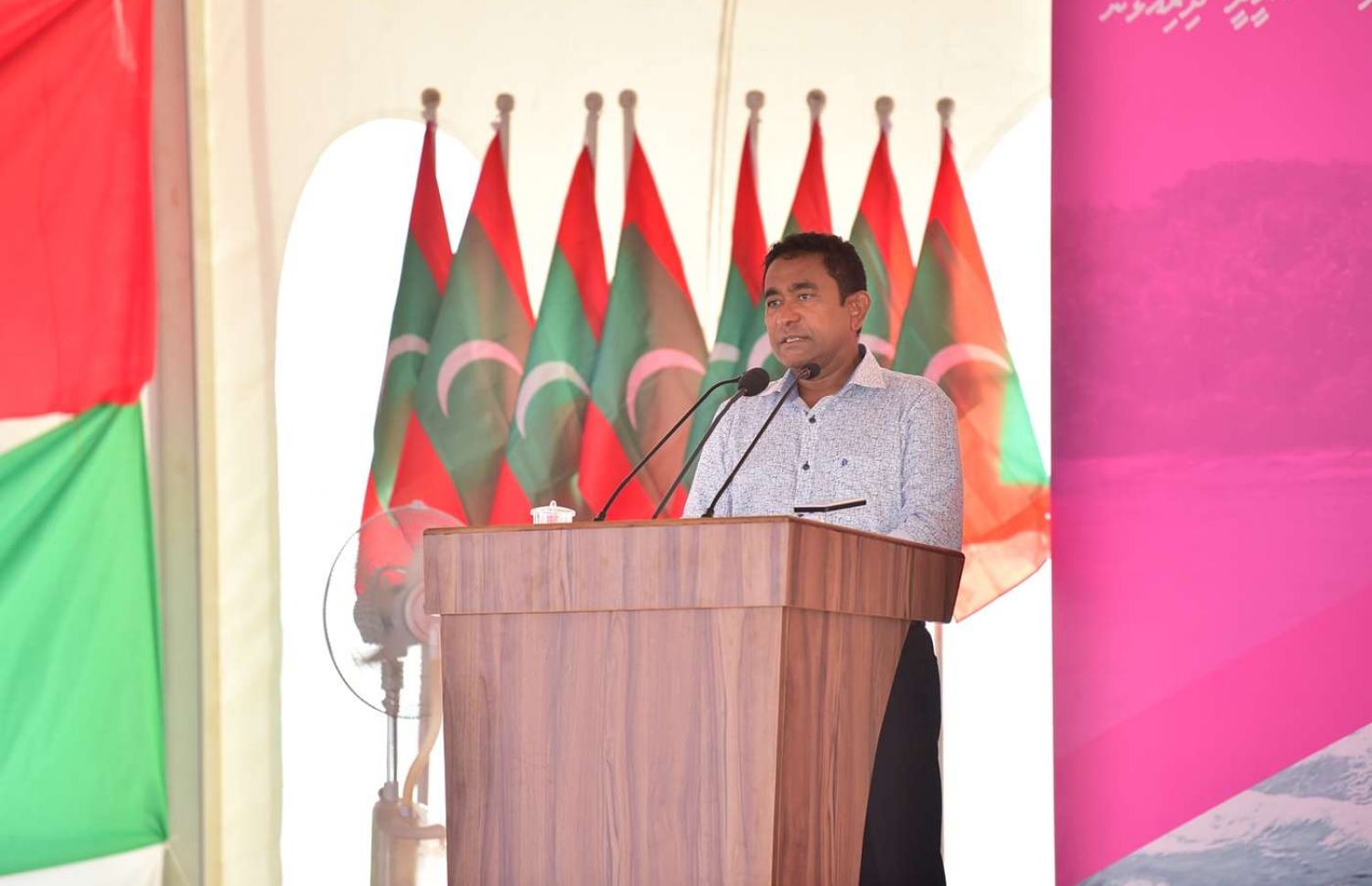 ހއ. އިހަވަންދޫ: ޖުލައި 17، 2018: އިހަވަންދޫ ނަރުދަމާ ނިޒާމު ރަސްމީކޮށް އިފްތިތާހު ކުރުމަށް ބޭއްވި ރަސްމިއްޔާތުގައި ރައީސް ޔާމީން ވާހަކަ ދައްވަނީ.-- ފޮޓޯ: ރައީސް އޮފީސް