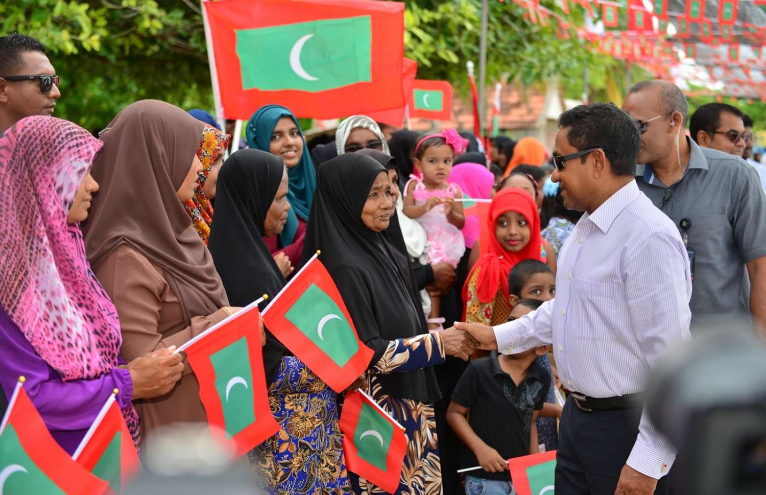 ރައީސް ޔާމީން ހއ. އާއި ހދ. އަތޮޅުގައި