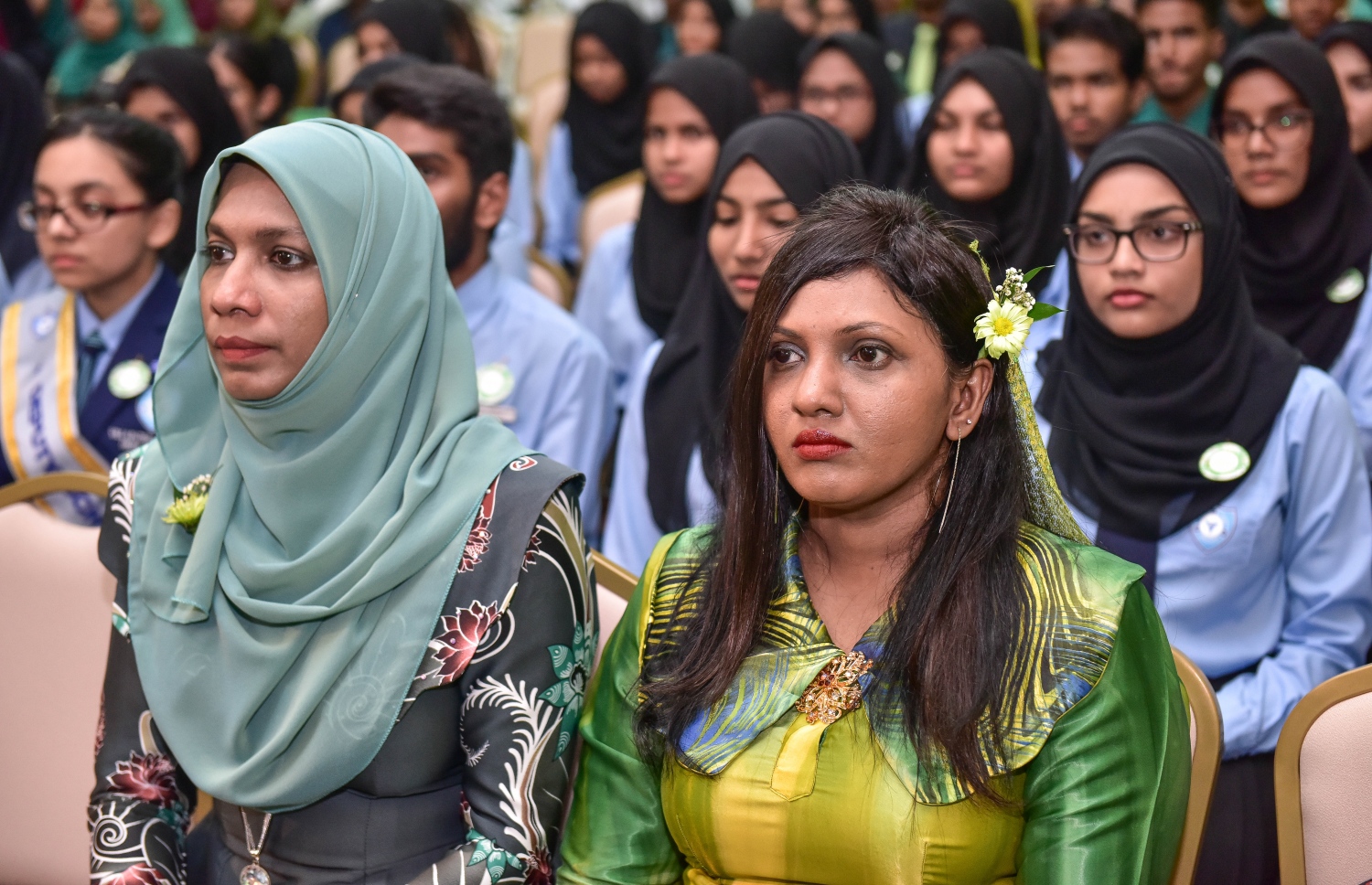 މާލެ: ޖުލައި 25، 2018: ވިލާ އިންޓަނޭޝަނަލް ހައި ސްކޫލް ދަރިވަރުންގެ ދަސްވެނިވުމުގެ ރަސްމިއްޔާތުގެ ތެރެއިން: މިދިޔަ އަހަރު ހުރިހާ ގޮތަކުން އެންމެ މޮޅު ދަރިވަރަކަށް ހޮވުނީ އަހުމަދު ނާބިހު މުހައްމަދު ނައީމެވެ .--ފޮޓޯ: ނިޝާން އަލީ/މިހާރު