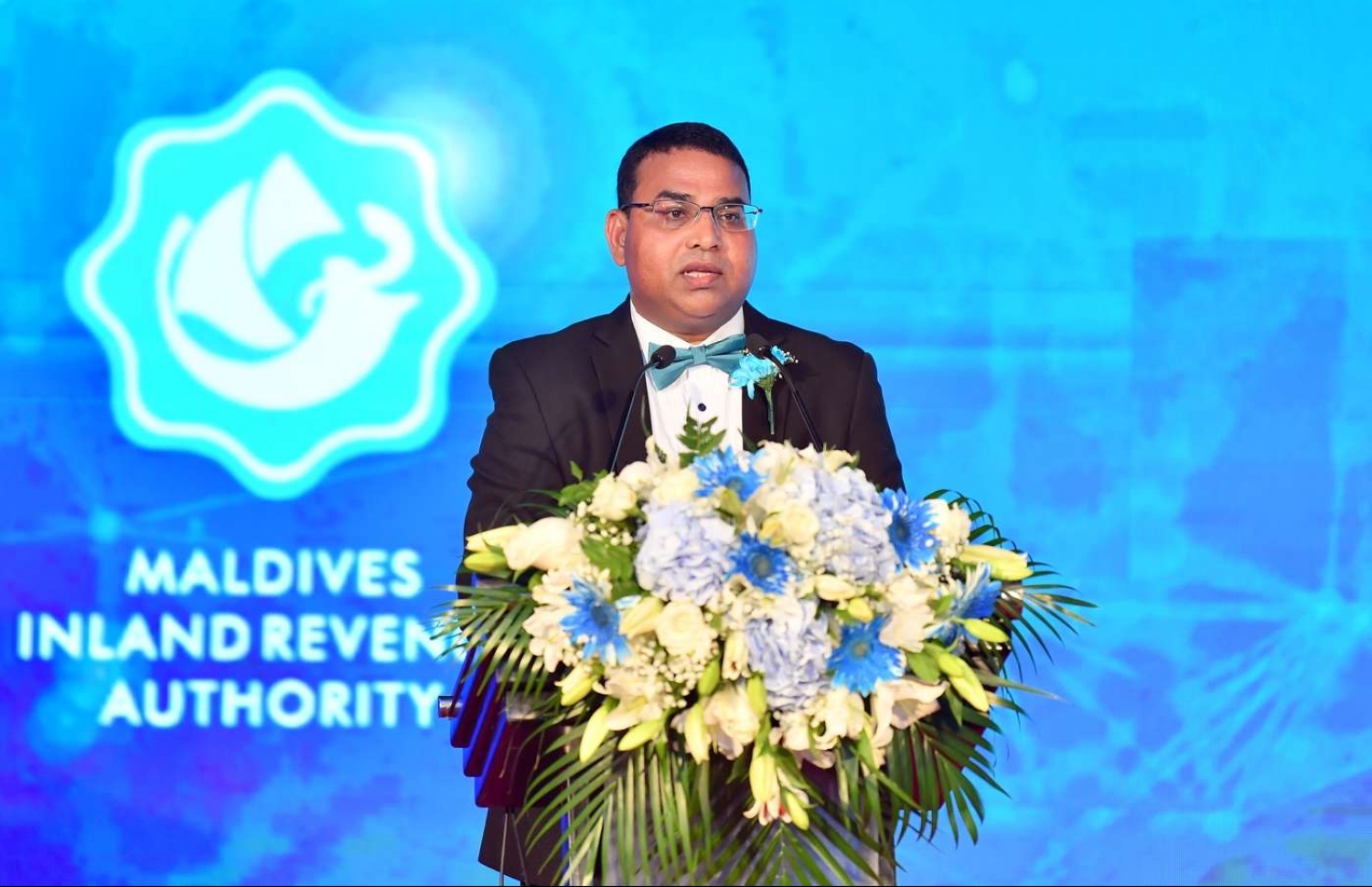 މީރާގެ ކޮމިޝަނާ ޖެނެރަލް ޔަޒީދު