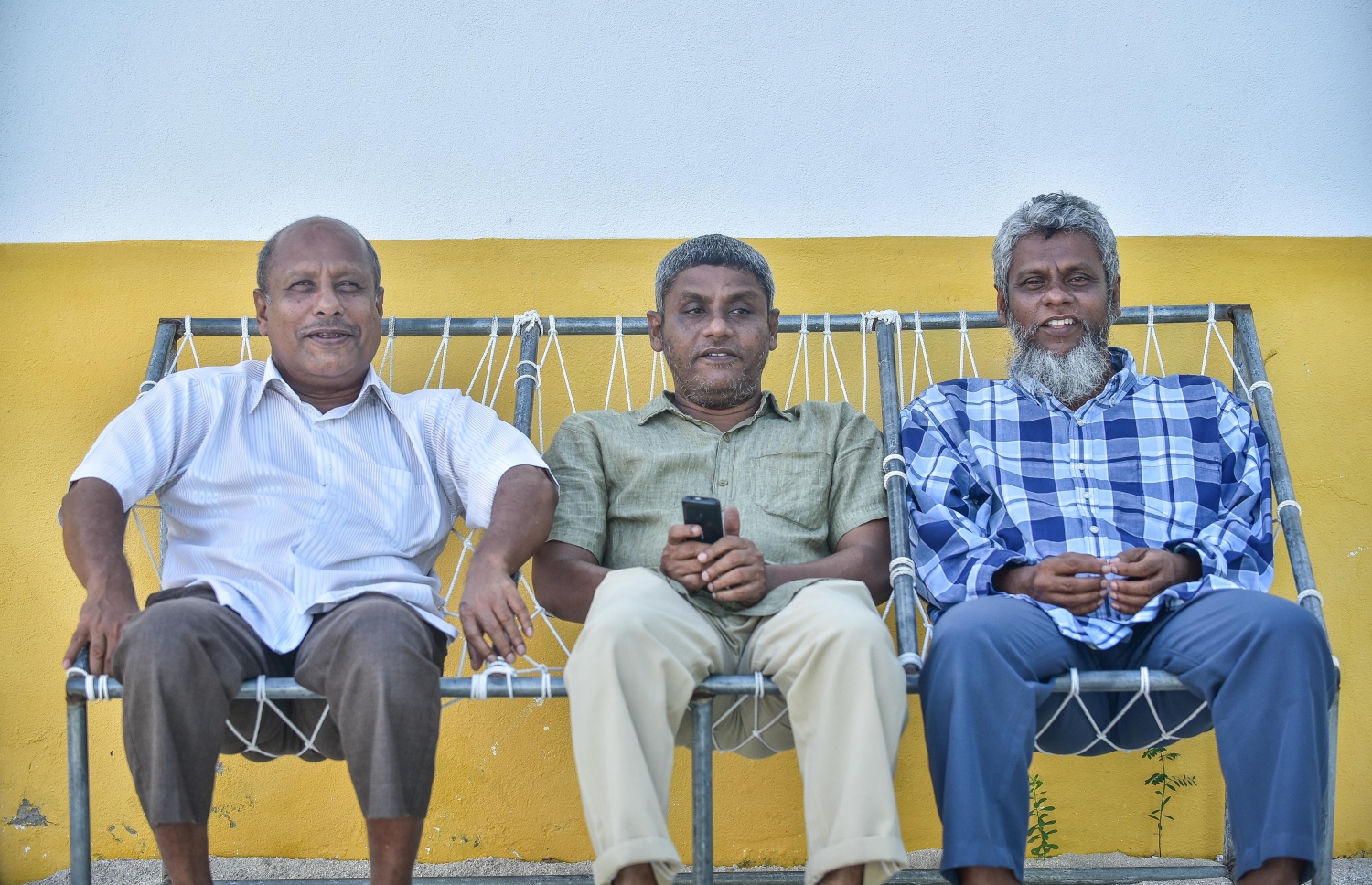 އިބޫގެ އާއިލާގެ ލޯފަން ހަތަރު ބޭފުޅުންގެ ތެރެއިން (ކ-ވ) މޫސަބެ، ޝާޒް އަދި އަހުމަދުބެ.--ފައިލް -ފޮޓޯ: ނިޝާން އަލީ/މިހާރު