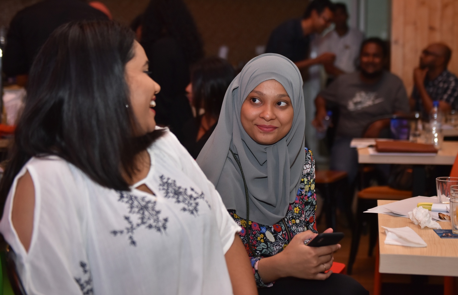 އޮގަސްޓް 7، 2018- ސީހައުސް ބްރެސަރީ: "ދޯ" މަޖައްލާގެ 12 ވަނަ އަދަދު ނެރުމުގެ ހަފުލާ -- ފޮޓޯ: އަހުމަދު ނިޝާތު/ މިހާރު