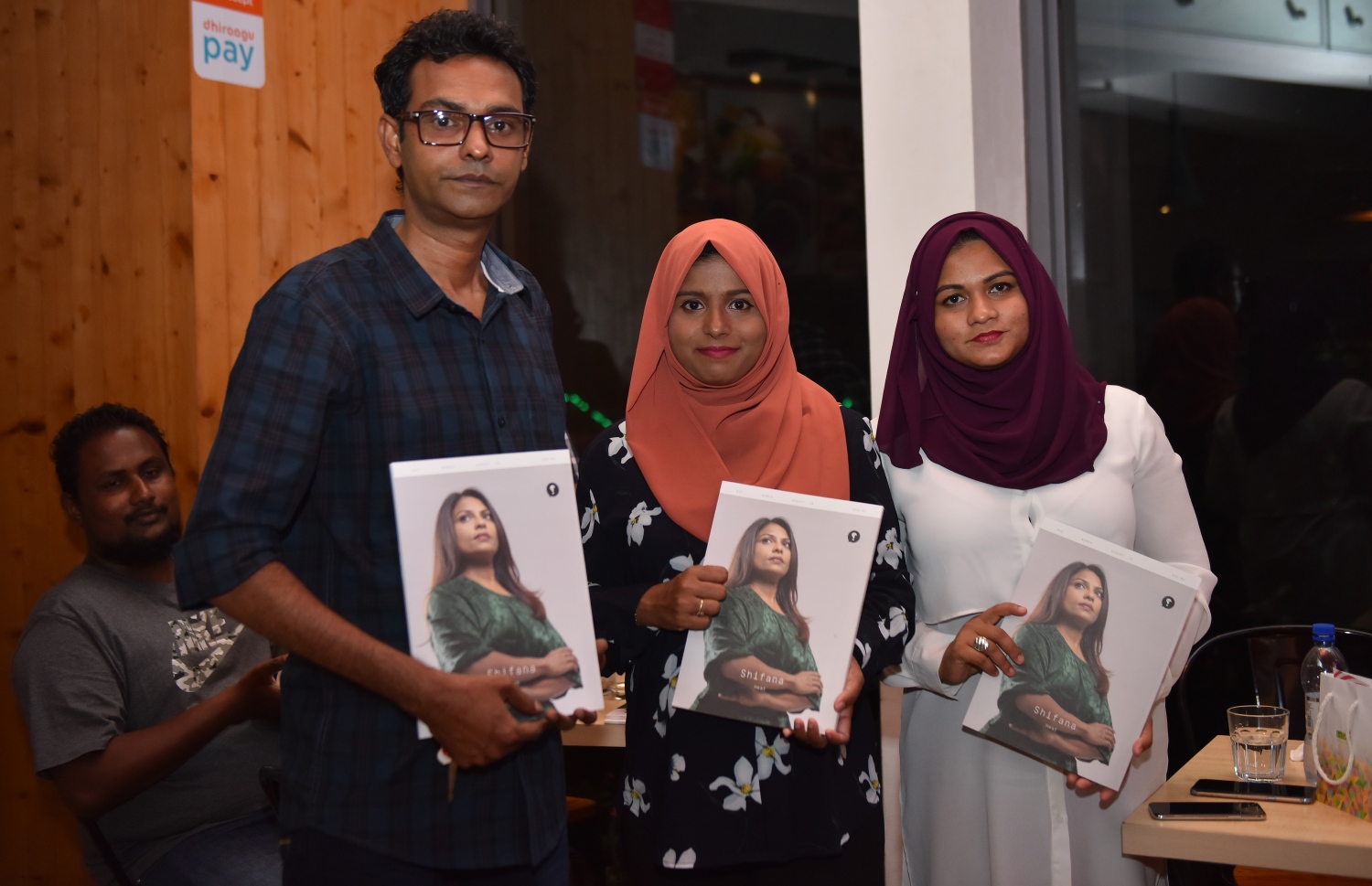 އޮގަސްޓް 7، 2018- ސީހައުސް ބްރެސަރީ: "ދޯ" މަޖައްލާގެ 12 ވަނަ އަދަދު ނެރުމުގެ ހަފުލާ -- ފޮޓޯ: އަހުމަދު ނިޝާތު/ މިހާރު