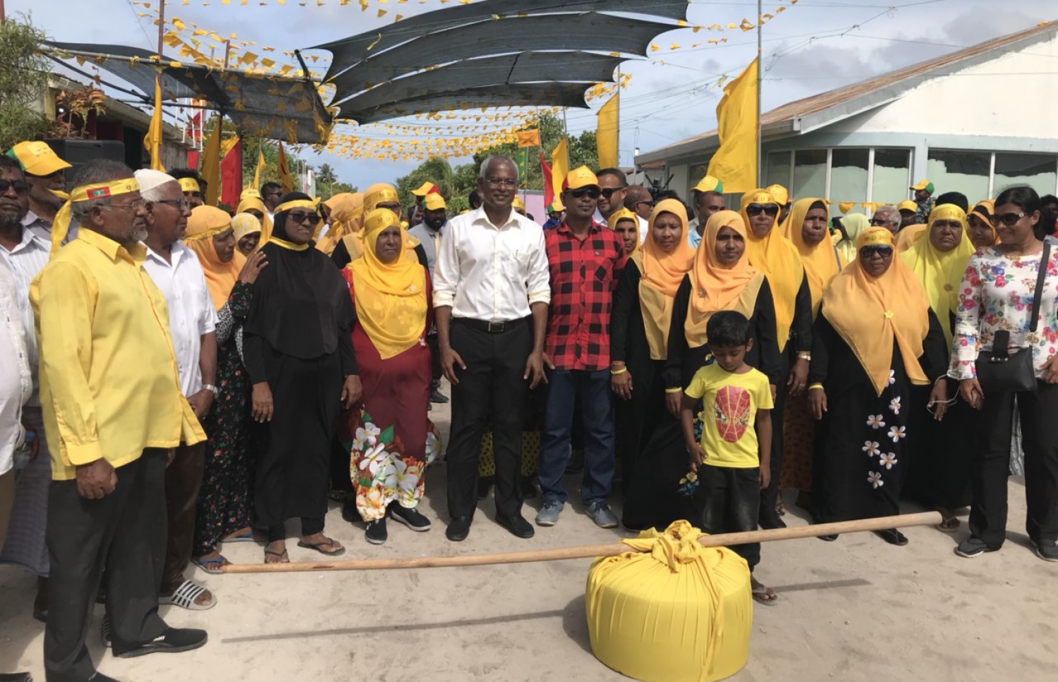 އިދިކޮޅުގެ ކެމްޕޭން ހަރަކާތެއްގައި އިބޫ ބައިވެރިވެވަޑައިގަންނަވަނީ.