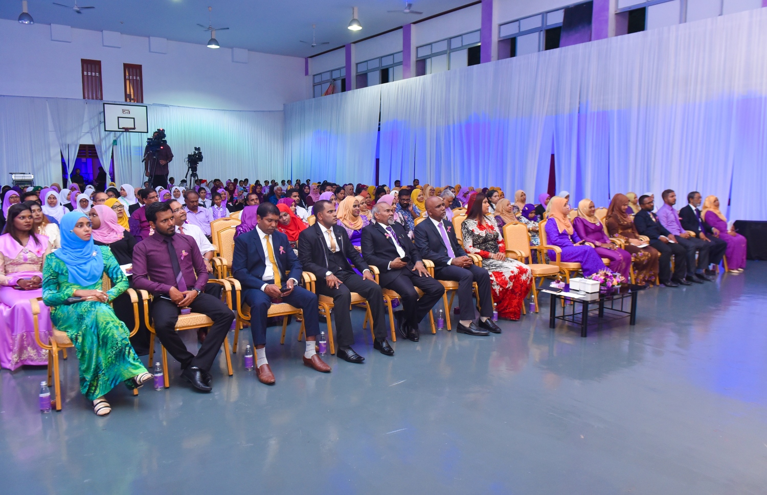 މާލެ: އޮގަސްޓް 15، 2018- ހިރިޔާ ސްކޫލުގެ މިއަހަރުގެ އިނާމު ދިނުމުގެ ޖަލްސާގެ ތެރެއިން.---ފޮޓޯ: ހުސައިން ވަހީދު/މިހާރު