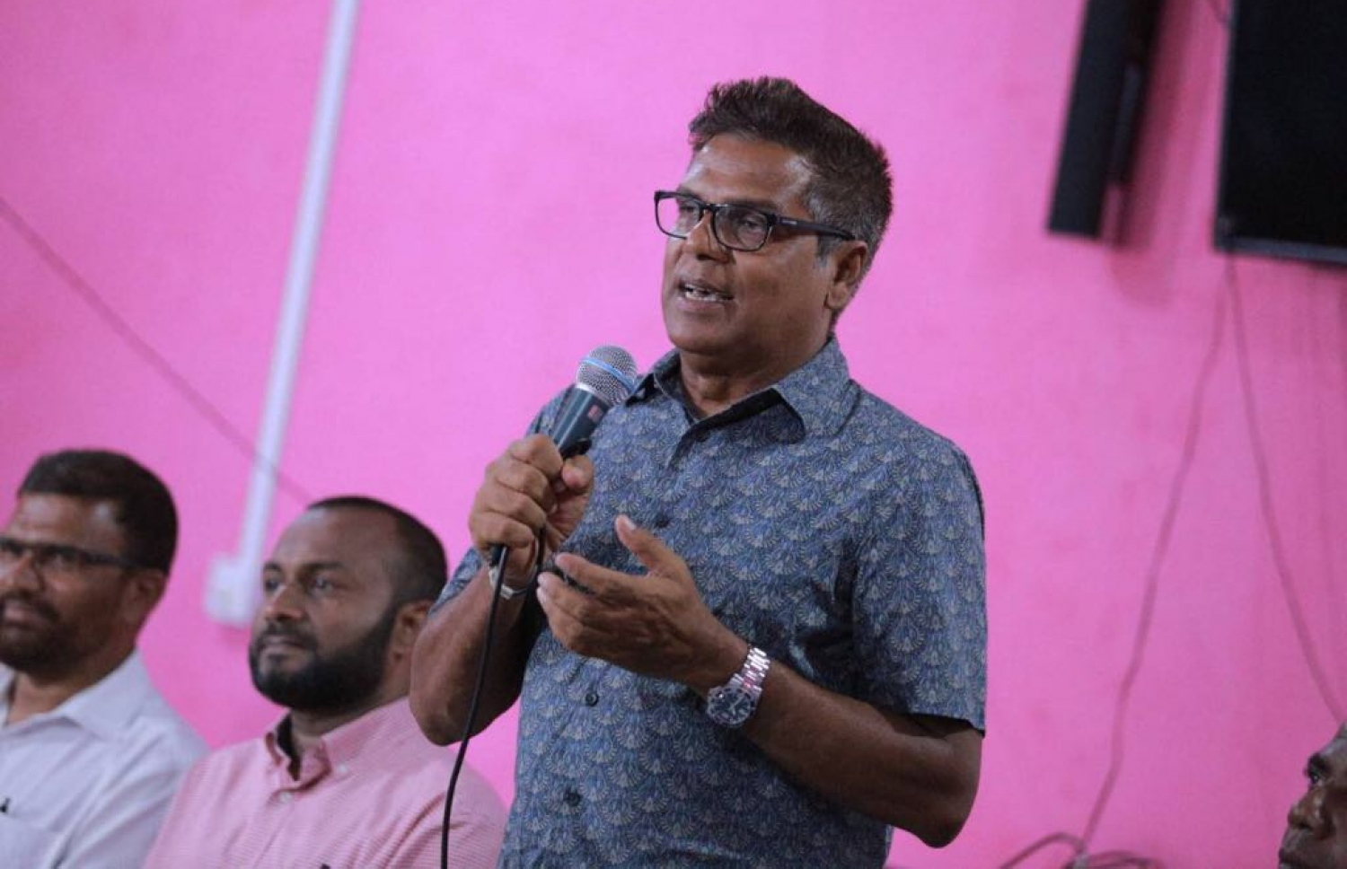 ލ. ގަމުގައި މިރޭ ބޭއްވި ކެމްޕެއިން ބައްދަލުވުމުގައި މޫސަ ވާހަކަ ދައްކަވަނީ.