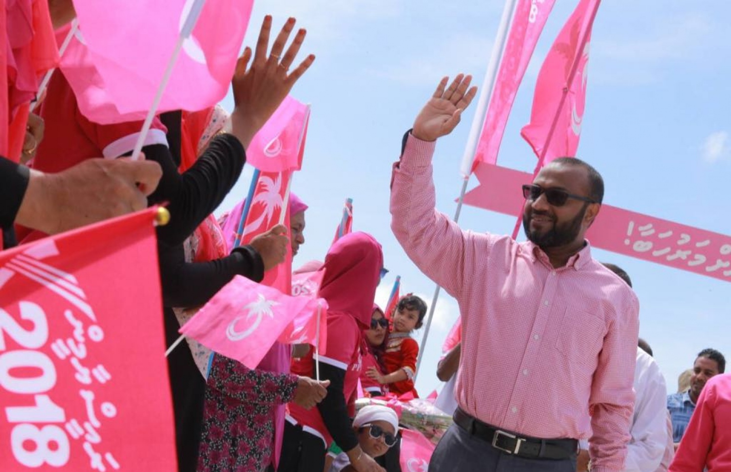 ޑރ. ޝަހީމް ލ. އަތޮޅުގައި ކުރިއަށް ގެންދަވާ ކެމްޕެއިން ދަތުރުގެ ތެރެއިން