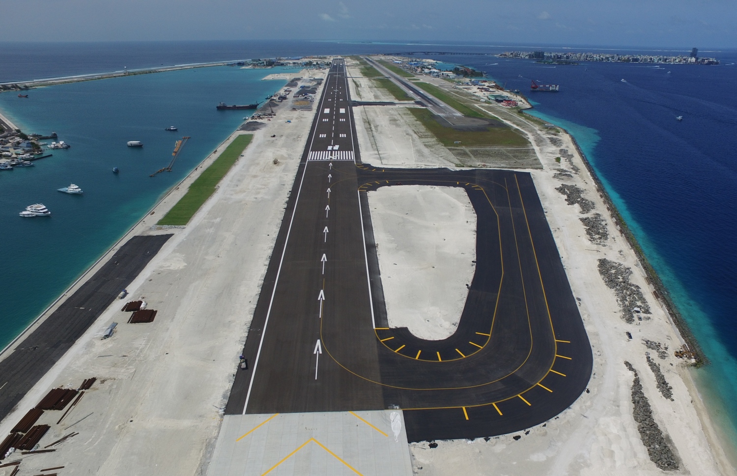 ވީއައިއޭގެ އާ ރަންވޭގެ އެންމެ ފަހުގެ މަސައްކަތްތައް