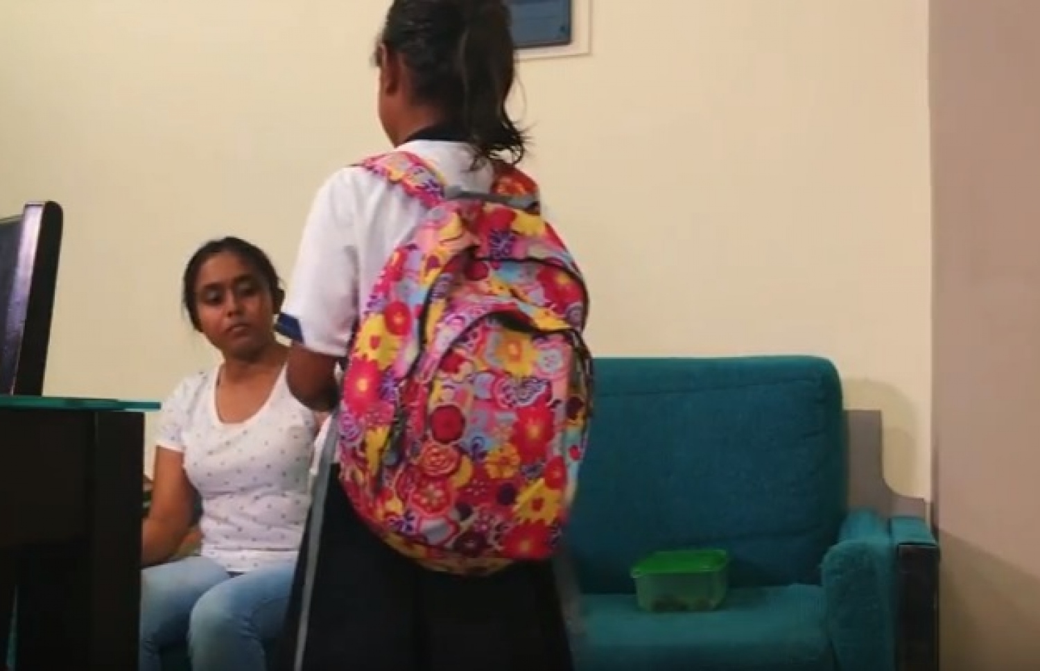 ފިލްމް "ނަމަ"ގެ ސްކްރީންޝޮޓެއް: މި ތައްޔާރުކޮށްފައިވަނީ ފިލްމް ފޯ ޗޭންޖްގައި ބައިވެރިވި ޒުވާނުންގެ ގްރޫޕަކުން