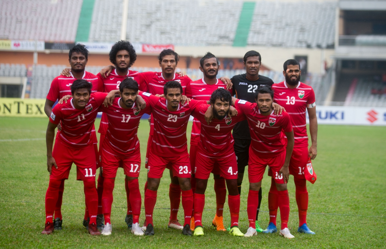 ނޭޕާލް ކޮޅަށް ރާއްޖޭން ނެރުނު ފުރަތަމަ އެގާރަ ކުޅުންތެރިން.-- ފޮޓޯ: އިމޭޖަސް،އެމްވީ