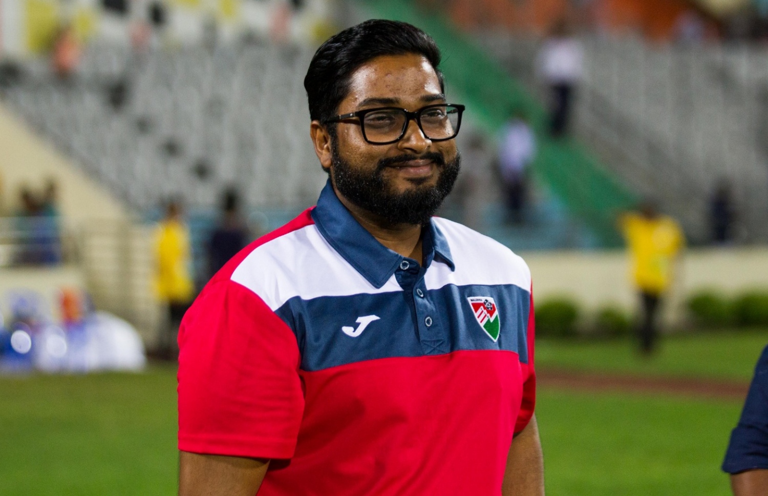 އެފްއޭއެމްގެ ރައީސް ބައްސާމް: ފީފާގެ ރައީސާ އިއްޔެ ބައްދަލުކުރެއްވި. --ފޮޓޯ: އިމޭޖަސް އެމްވީ