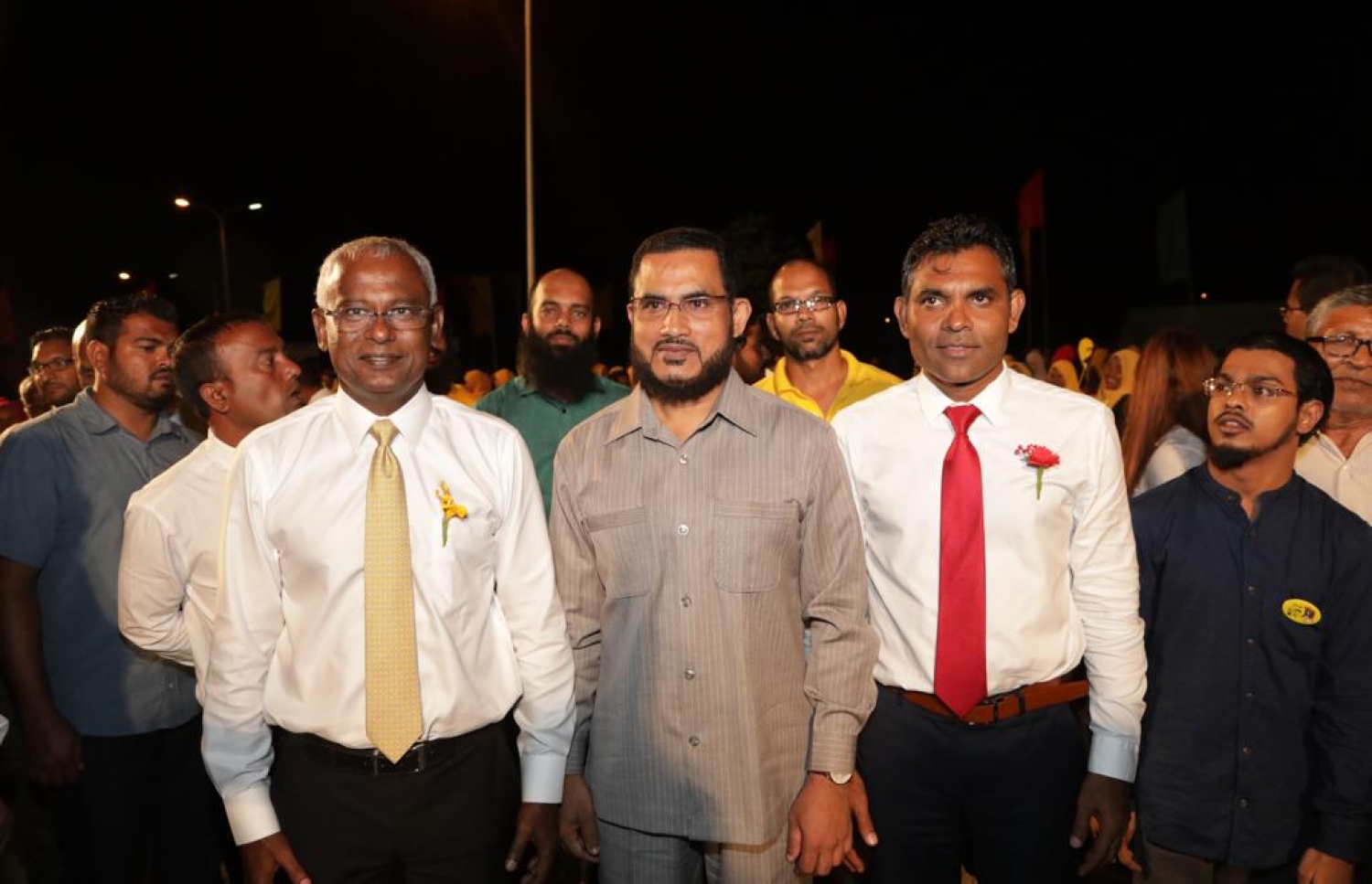 އިލްޔާސް، އިބޫ އާއި ފައިސަލްއާ އެކު.