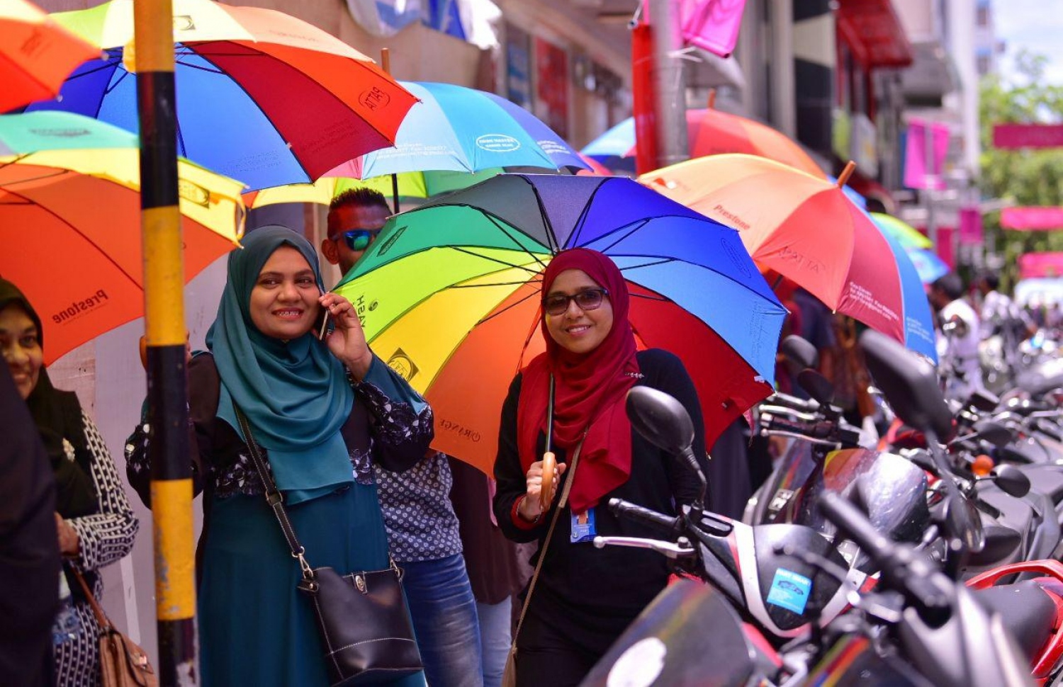 ރިޔާސީ އިންތިހާބުގެ ވޯޓުލުން ކުރިއަށް