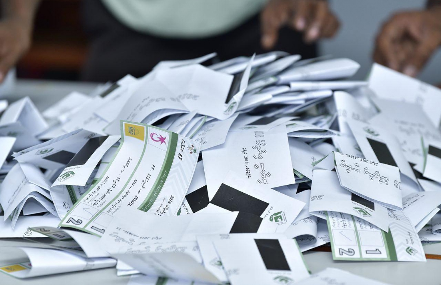 އިންތިޚާބުގެ ވޯޓު ކަރުދާސްތަކެއް --- ފޮޓޯ/މިހާރު