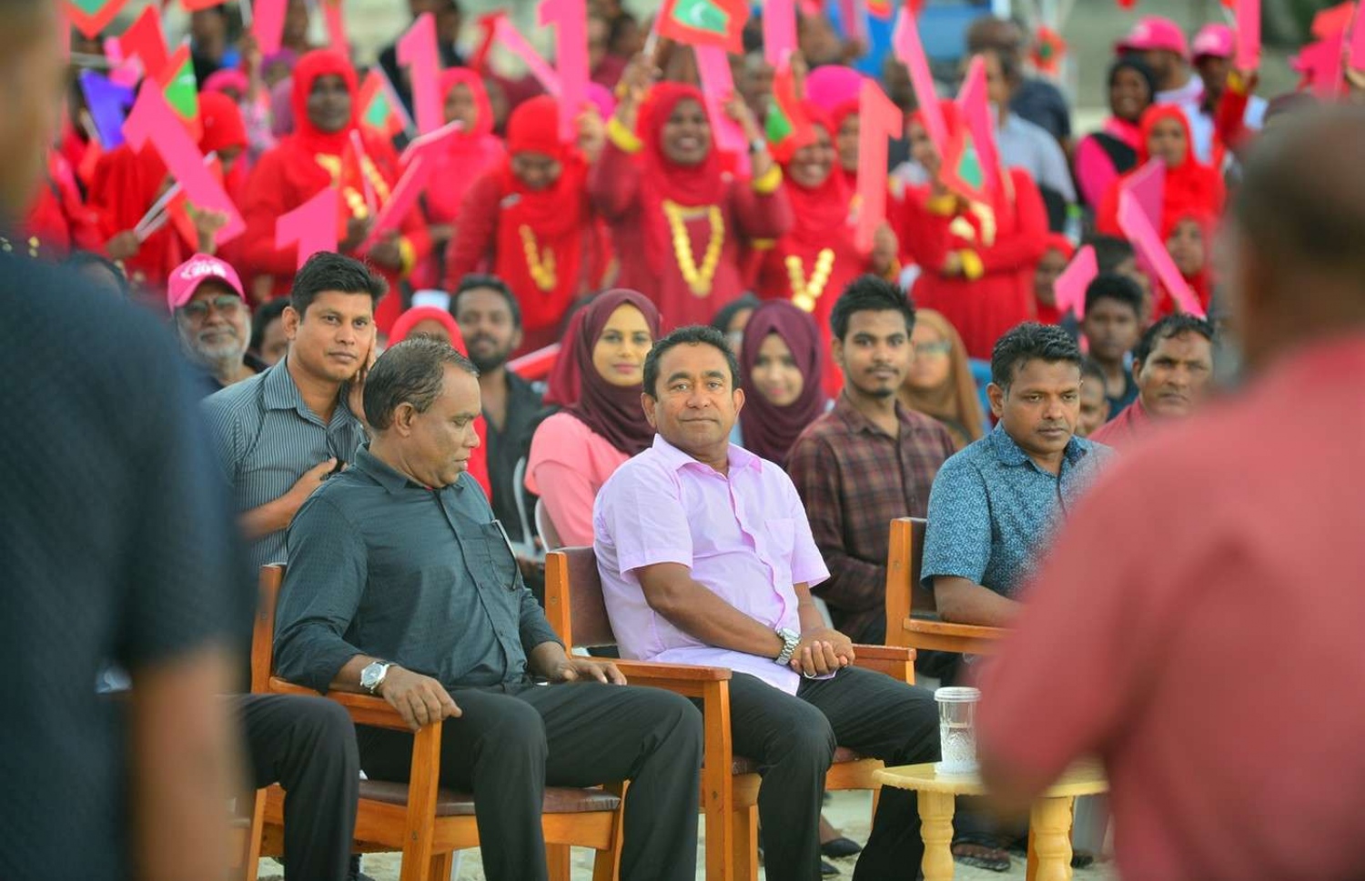 ރައީސް ޔާމީން: ގިނަ މަޝްރޫއުތަކެއް ހިންގެވި ނަމަވެސް ރައްޔިތުން ވޯޓު ދިނީ އެމަނިކުފާނާ ދެކޮޅަށް