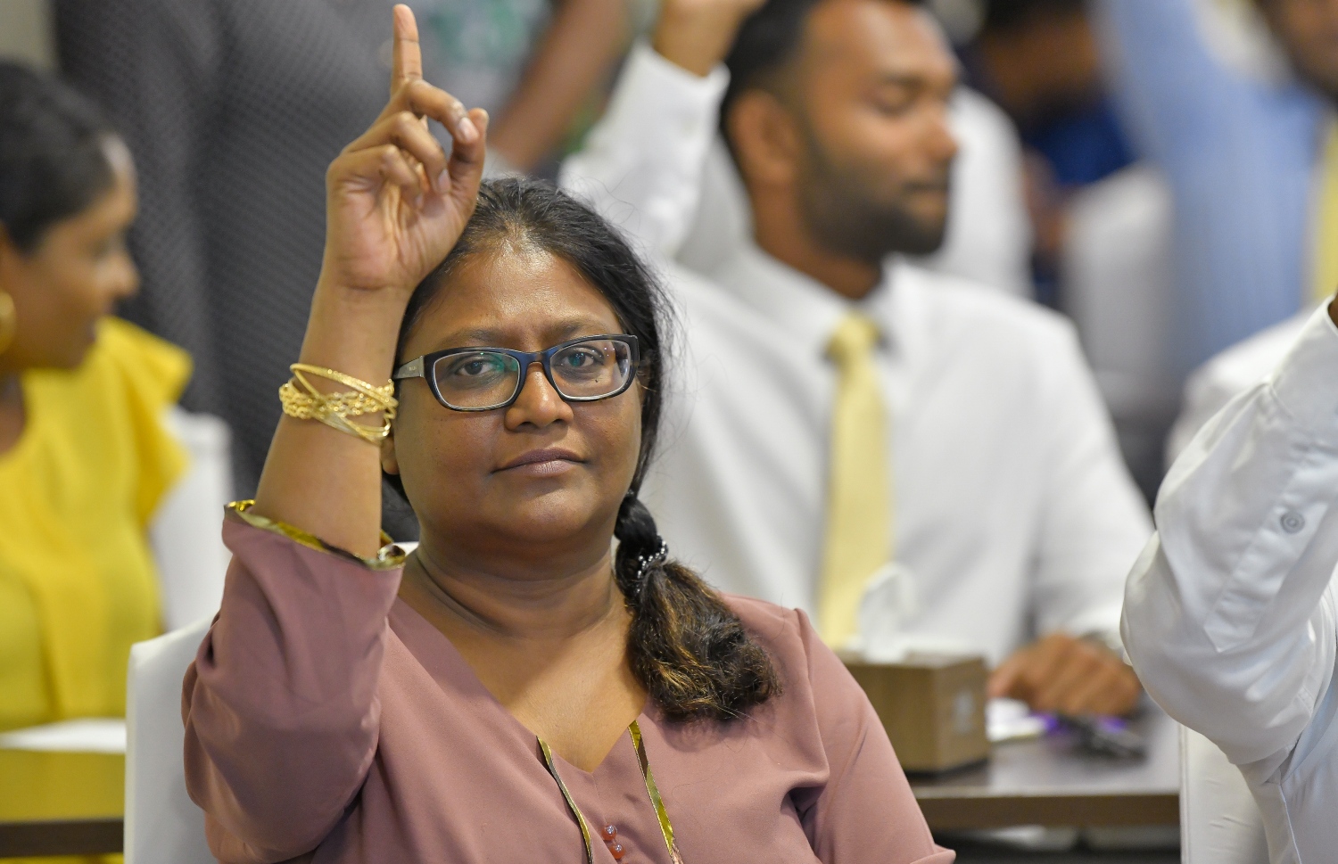 މާލެ: ސެޕްޓެމްބަރު 25، 2018: ޗަމްޕާގައި ބޭއްވި އެމްޑީޕީގެ ގައުމީ މަޖިލީހުގައި އެމްޑީޕީގެ ބައެއް މެމްބަރުން ބައިވެރިވަނީ.-- ފޮޓޯ: ނިޝާން އަލީ /މިހާރު