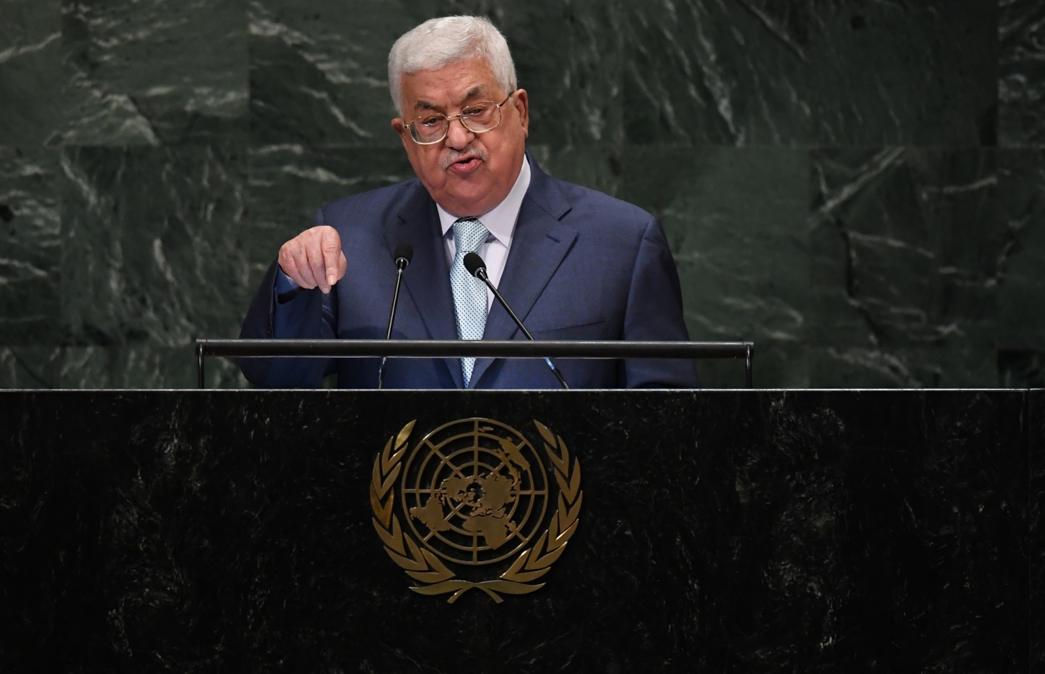 ފަލަސްތީނުގެ ރައީސް މަހްމޫދު އައްބާސް އދ.ގައި ތަގްރީރު ކުރައްވަނީ. --ފޮޓޯ:އޭއެފްޕީ