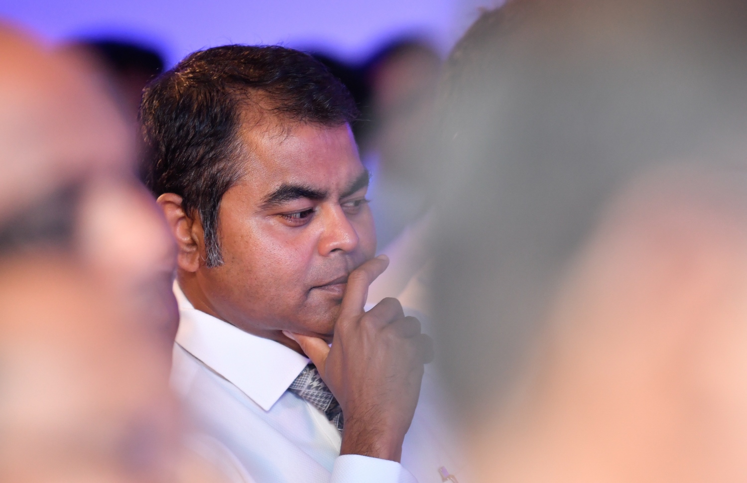 މާލެ: ސެޕްޓެމްބަރު 29، 2018- ސްޓެލްކޯގެ އަހަރީ އާންމު ޖަލްސާގައި އެންވާރޮމަންޓް މިނިސްޓަރު ތޯރިގް ބައިވެރިވެވަޑައިގަންނަވަނީ.---ފޮޓޯ: ހުސައިން ވަހީދު/މިހާރު