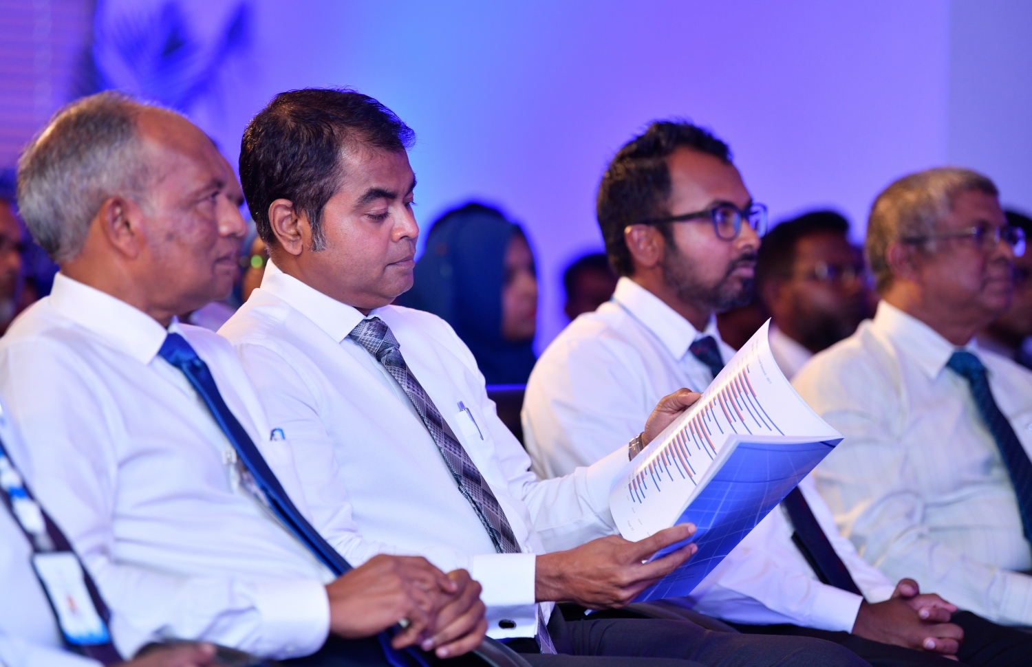 މާލެ: ސެޕްޓެމްބަރު 29، 2018- ސްޓެލްކޯގެ އަހަރީ އާންމު ޖަލްސާގައި އެންވާރޮމަންޓް މިނިސްޓަރު ތޯރިގް ބައިވެރިވެވަޑައިގަންނަވަނީ.---ފޮޓޯ: ހުސައިން ވަހީދު/މިހާރު