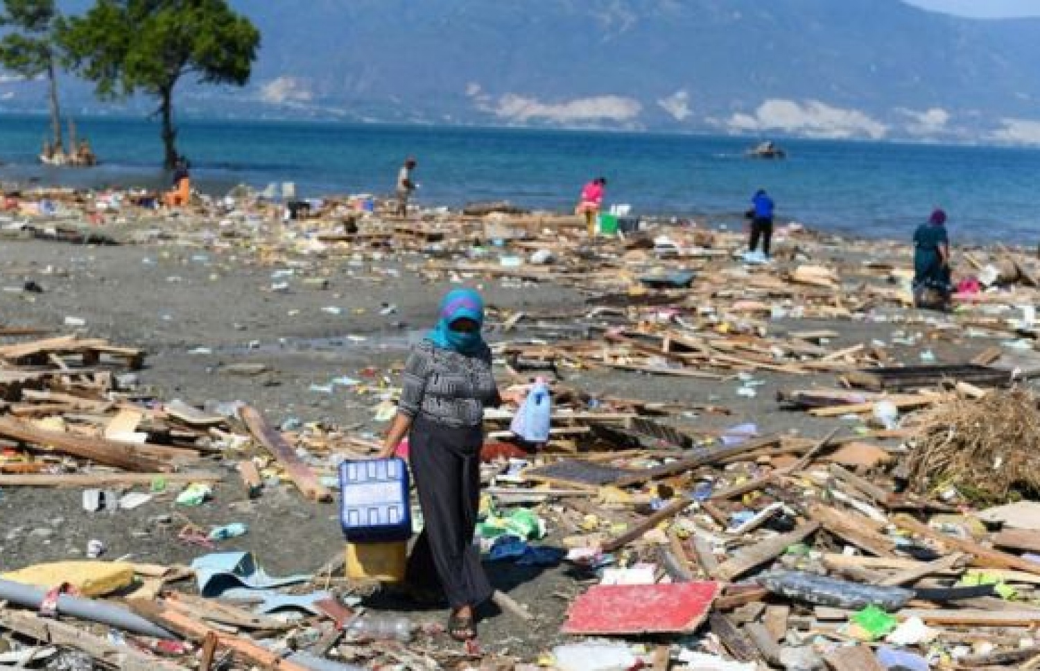 ސުނާމީ އަރާތީ ސައިރެންސް ވެސް އަޅައިފައެއް ނުވޭ. --ފޮޓޯ:އޭއެފްޕީ