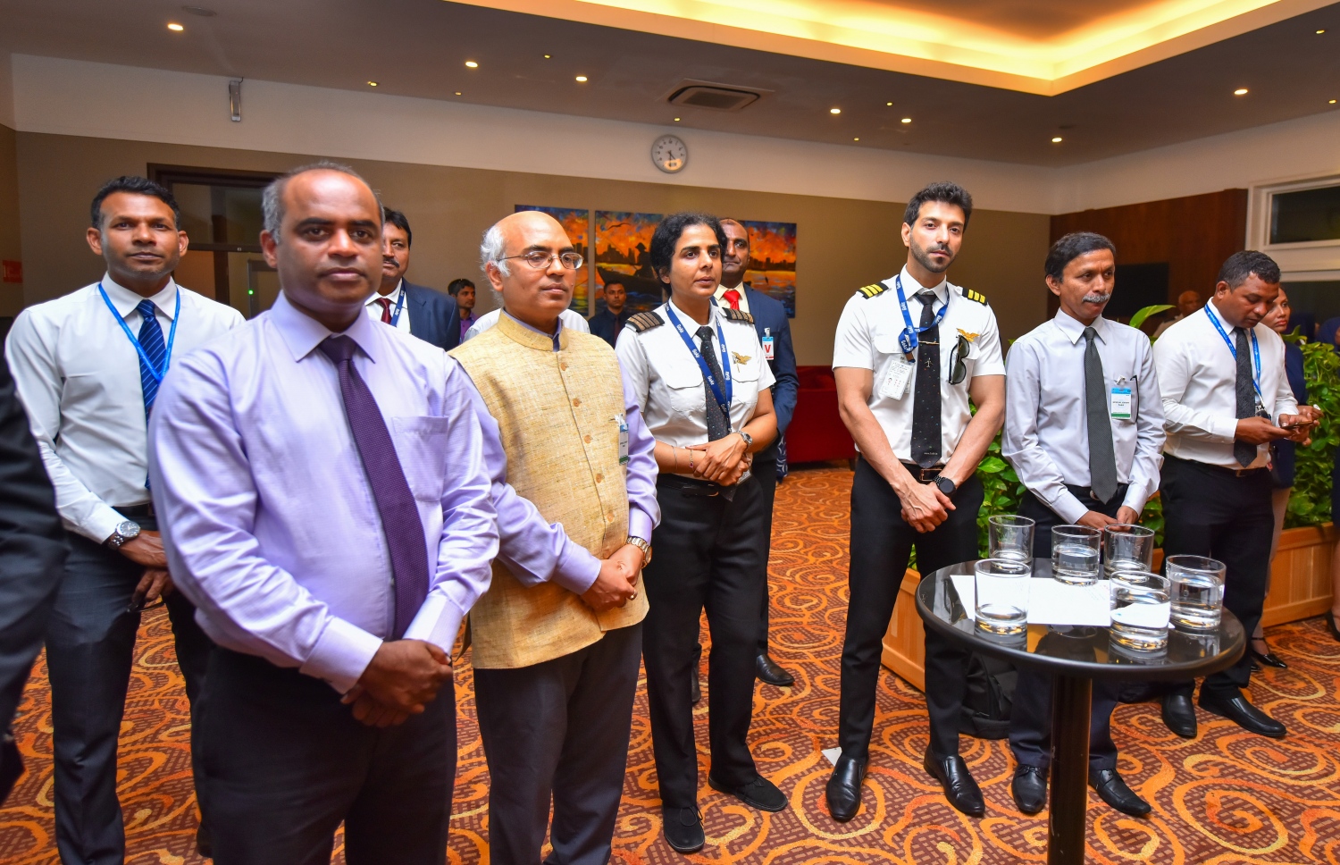 ވެލާނާ އިންޓަނޭޝަނަލް އެއާޕޯޓް: އޮކްޓޯބަރު 14، 2018- އިންޑިއާގެ މަގުބޫލު އެއާލައިނެއް ކަމަށްވާ ގޯއެއާގެ ދަތުރުތައް ރަސްމީކޮށް ރާއްޖެއަށް ފެށުމުގެ ގޮތުން ފުރަތަމަ ފްލައިޓް މުމްބާއީން ވެލާނާ އިންޓަނޭޝަނަލް އެއާޕޯޓަށް ޖެއްސުމަށް ފަހު ބޭއްވި ހަފްލާގެ ތެރެއިން.---ފޮޓޯ: ހުސައިން ވަހީދު/މިހާރު