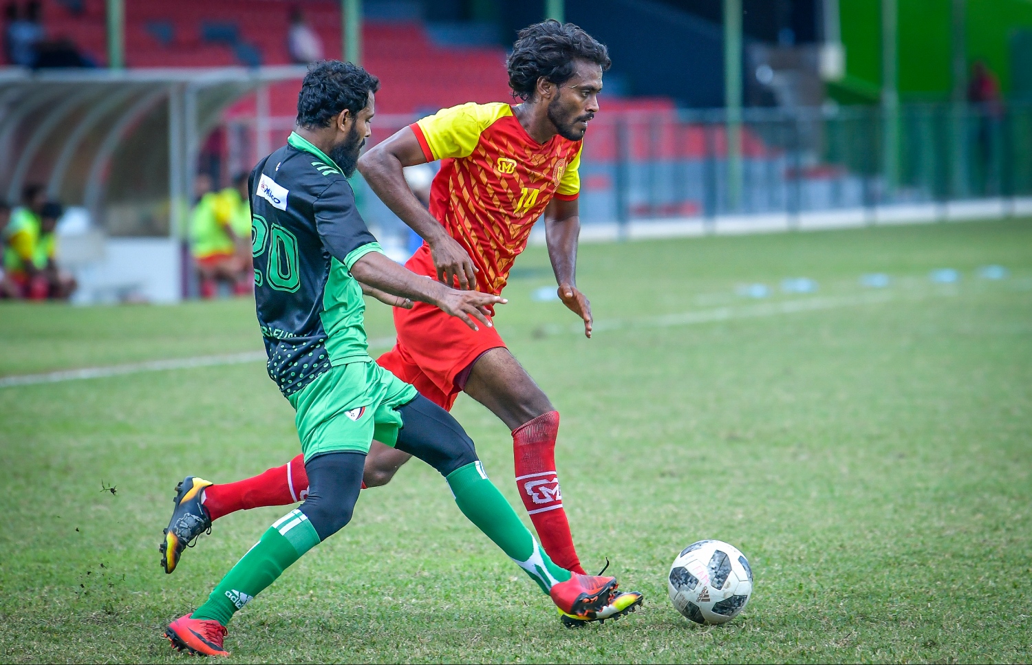 ތިމަރަފުށީގެ އިލްހާމް (ވ) ކައިރިން ވިކްޓަރީގެ ނައްޓޭ ބޯޅަ ހިފައިގެންދަނީ.-- ފޮޓޯ: ނިޝާން އަލީ/ މިހާރު