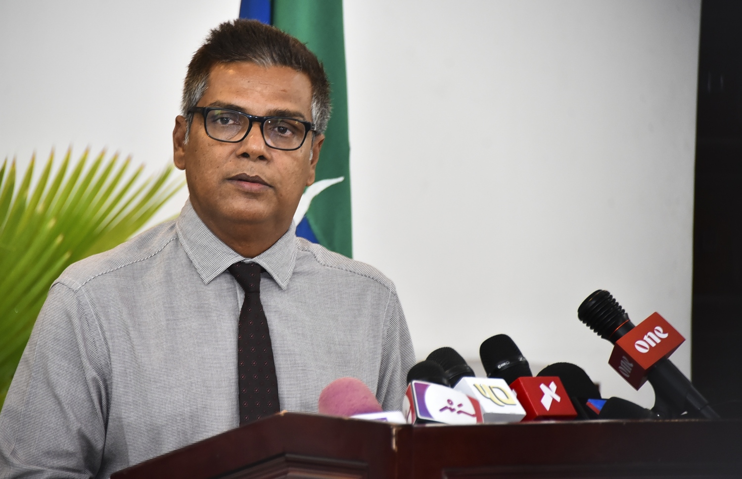 މިއަދު ބޭއްވި ނޫސްވެރިންގެ ބައްދަލުވުމުގައި މޫސަ ވާހަކަ ދައްކަވަނީ-- ފޮޓޯ: ނިޝާތު އަލީ/މިހާރު