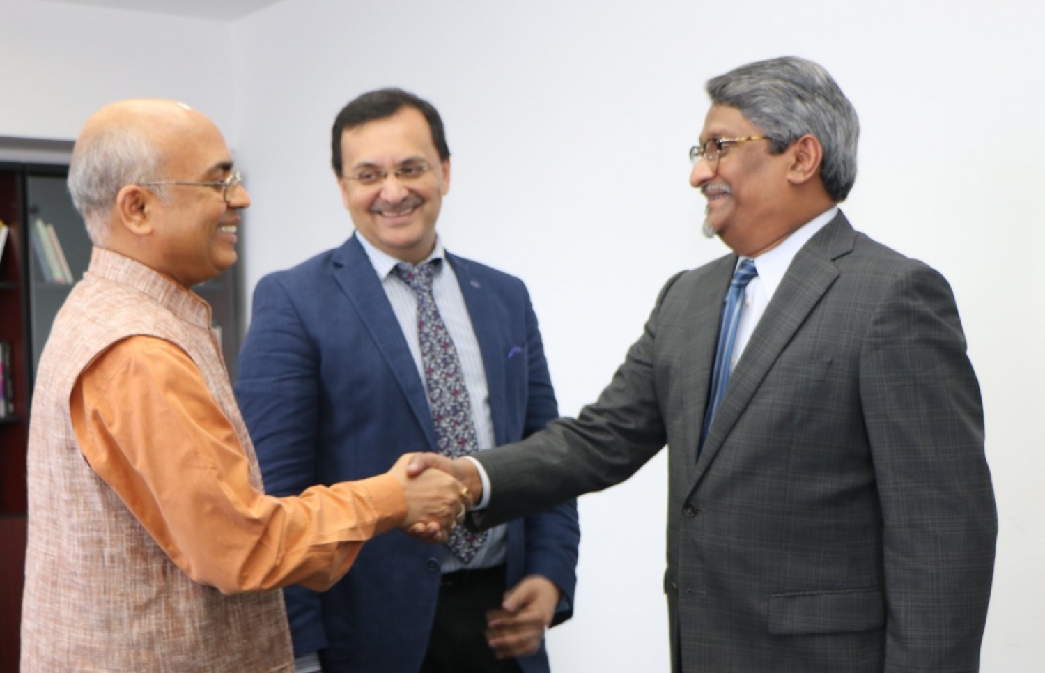 އިންޑިއާގެ ވެރިންނާއެކު މިއަދު ފިރިން މިނިސްޓްރީގައި ބޭއްވި ބައްދަލު ކުރެއްވުމުގެ ތެރެއިން-- ފޮޓޯ: ފޮރިން މިނިސްޓްރީ