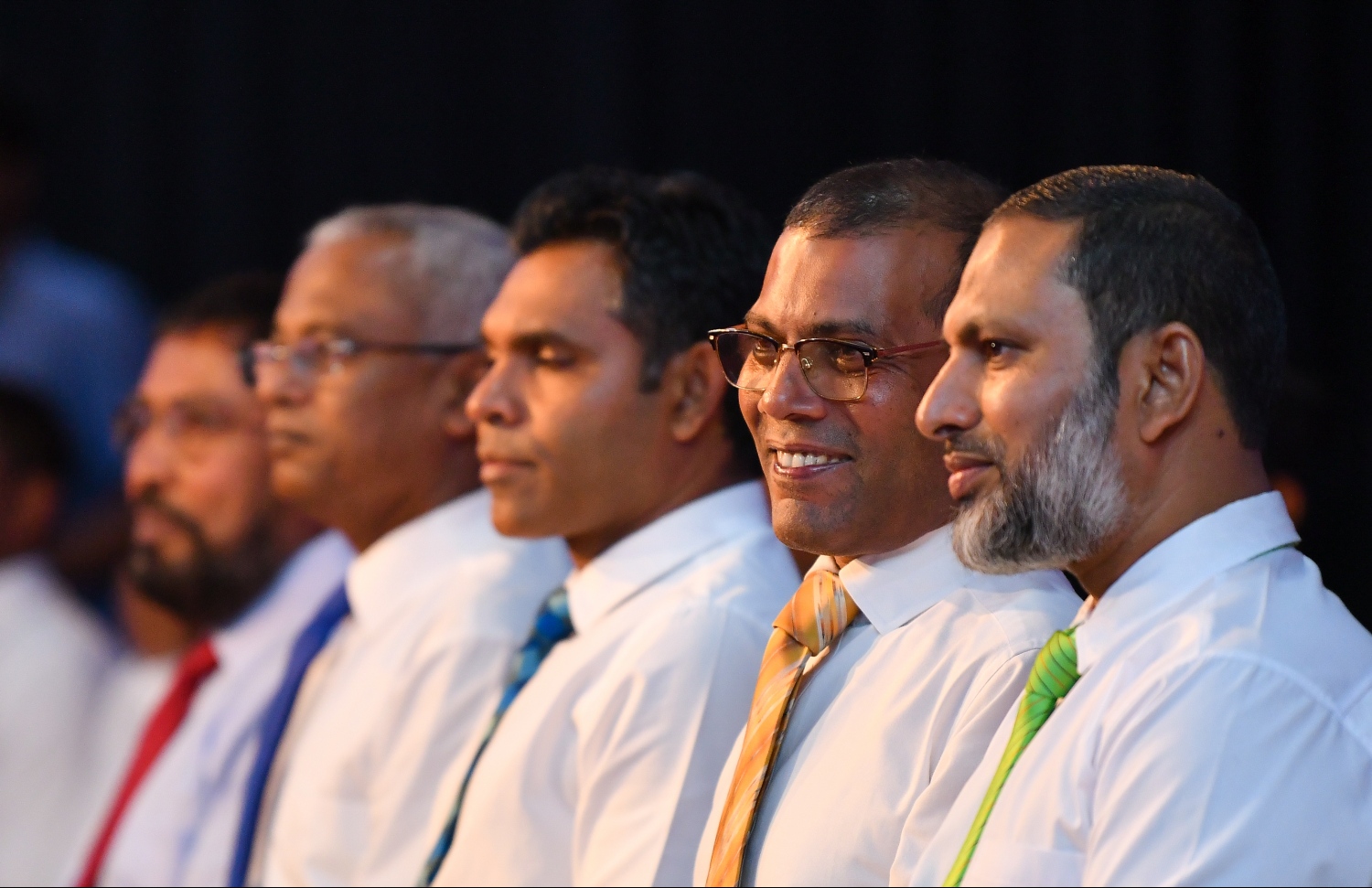 ސަރުކާރު ބައްދަލުވުމެއްގައި ރައީސް އިބްރާހިމް ސޯލިހް އާއި ނައިބު ރައީސް ފައިސަލް ނަސީމްއާ އެކު ނަޝީދާއި އިމްރާން.-- ފޮޓޯ: ހުސެން ވަހީދު /މިހާރު