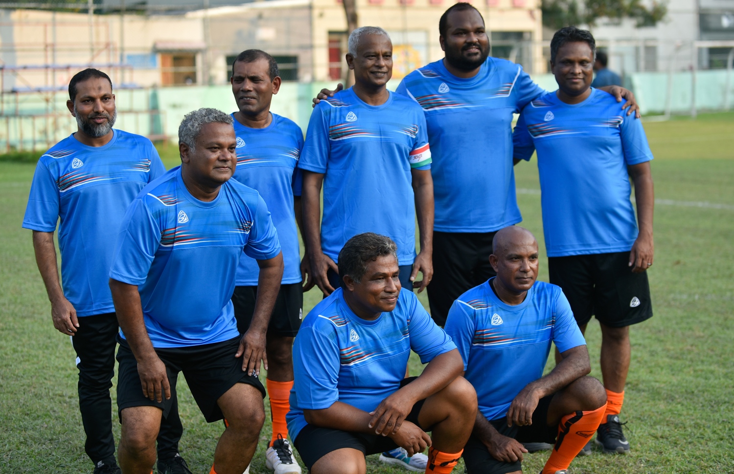 މާލެ: ނޮވެމްބަރު 14، 2018- އިބްރާހިމް މުހައްމަދު ސޯލިހް (އިބޫ) ރިޔާސީ އިންތިޚާބު ކާމިޔާބު ކުރައްވައި ސަރުކާރާ ހަވާލުވެ ވަޑައިގަތުމުގެ އުފާ ފާޅުކުރުމުގެ ގޮތުން ބާއްވާ ''ދުޅަހެޔޮ ހަށިހެޔޮ އީދު'' ކުޅިވަރު ފެސްޓިވަލް ފެށުމުގެ ގޮތުން ބޭއްވި ފަރިތަކުރުންތަކުގައި އިދިކޮޅު ކޯލިޝަންގެ އިސް ބޭފުޅުން ބައިވެރިވެ ވަޑައިގަންނަވަނީ. ---ފޮޓޯތަށް: އަހުމަދު ނިޝާތު/މިހާރު