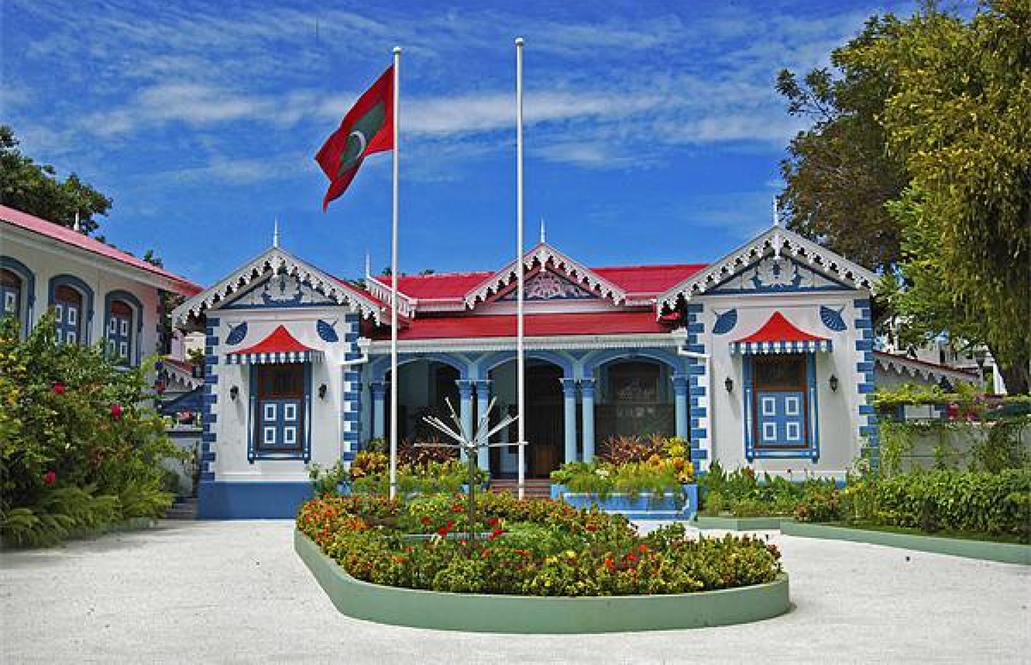 ރައީސުލްޖުމްހޫރިއްޔާގެ ރަސްމީކޮށް ގެކޮޅު ކަމަށްވާ މުލިއާގެ.