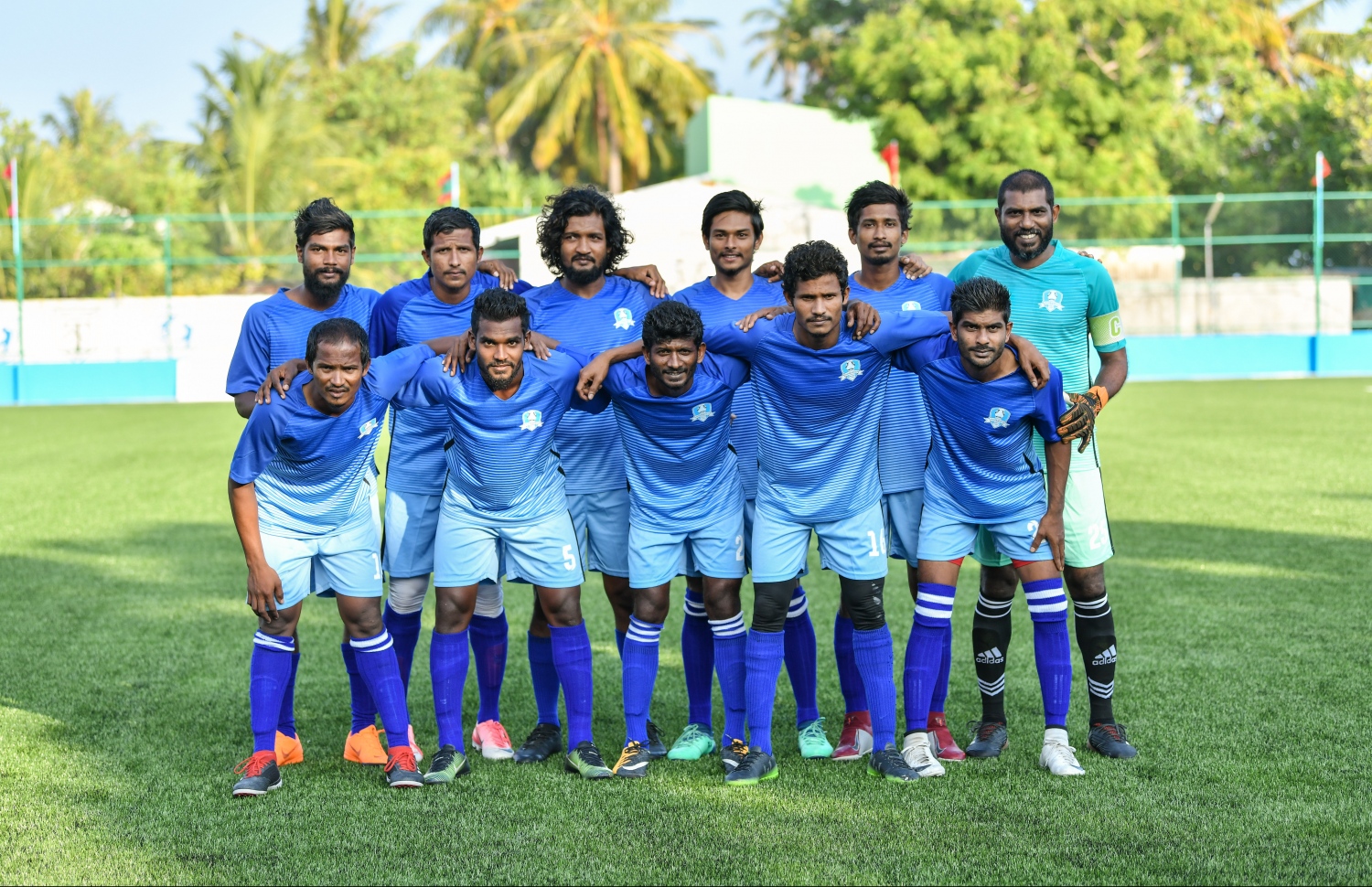 ޓީސީއާ ދެކޮޅަށް ނުކުތް މަހިބަދޫ ޓީމު: ފުރަތަމަ ޑިވިޝަނުގައި ކުޅެފައިވާ ތަރިން ހިމެނޭ. -- ފޮޓޯ: ހުސައިން ވަހީދު/މިހާރު