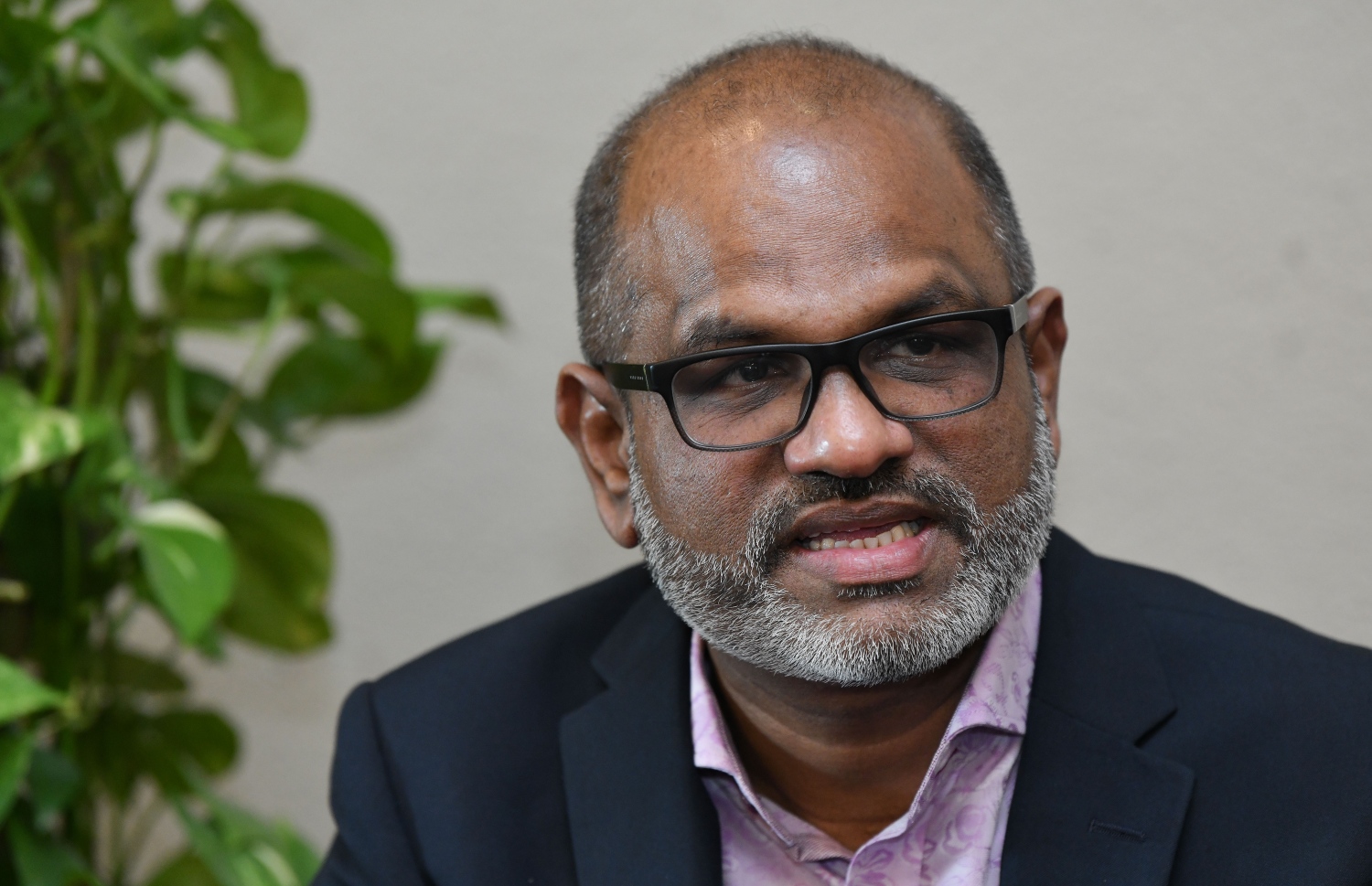 ކުރީގެ މެމްބަރު ނާޒިމް: ރިޔާސީ ކޮމިޝަންގެ ރިޕޯޓުގައި އަދީބަށް ބޮޑެތި ތުހުމަތުތަކެއް ކުރެއްވި.---ފައިލް ފޮޓޯ: މިހާރު